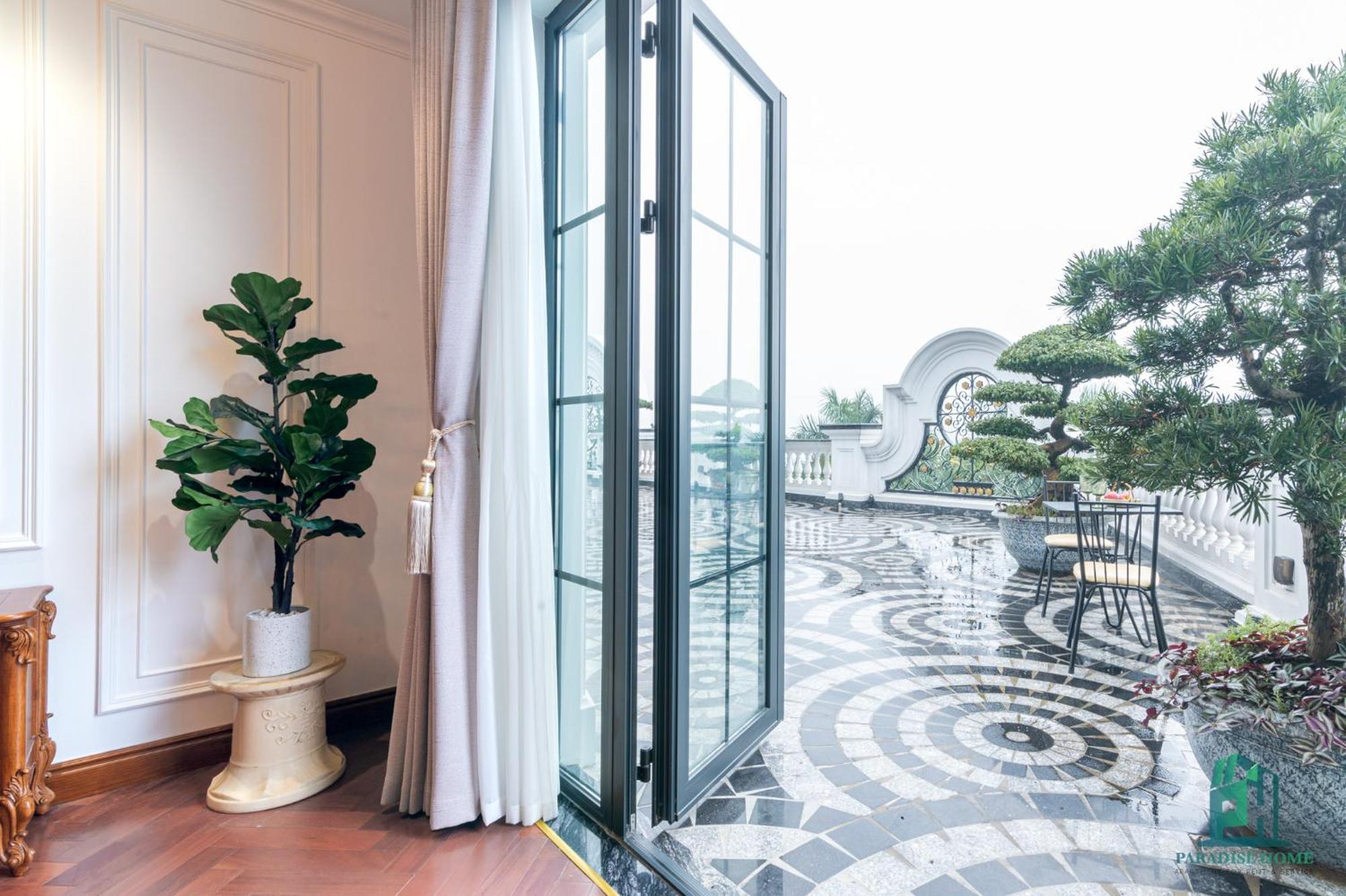 Presidential Suite