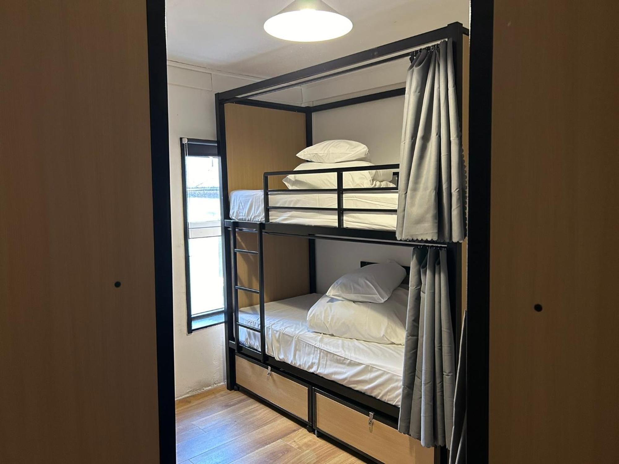 Single Bed in 6-Bed Dormitory Room