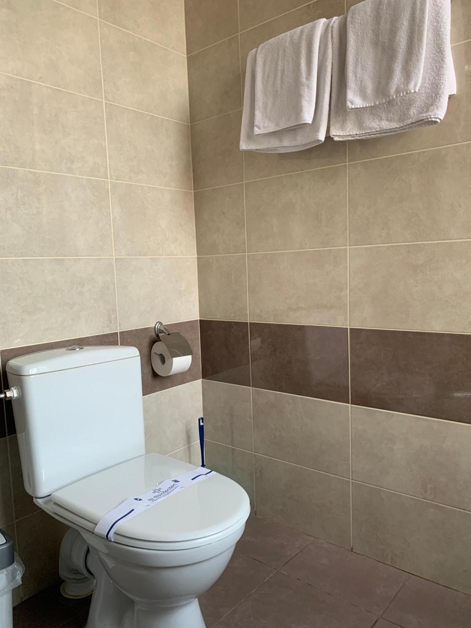 Superior King Suite