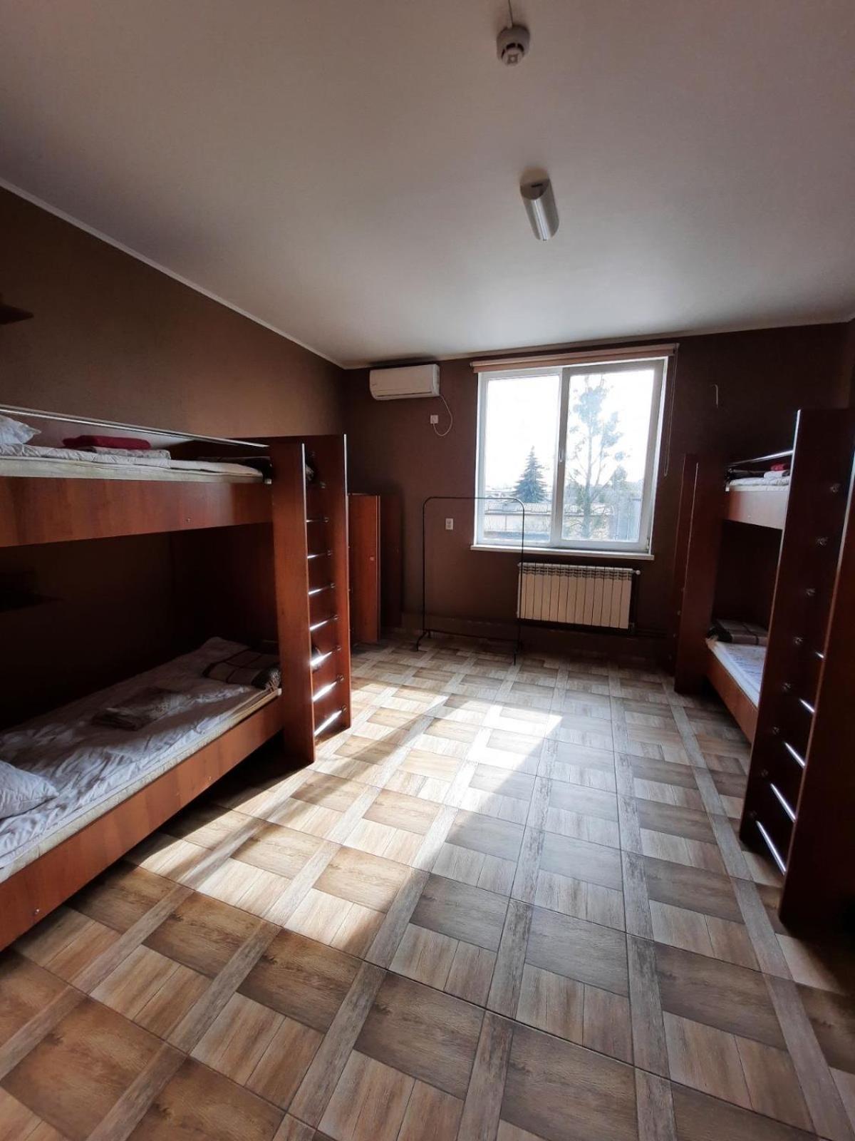 Bunk Bed in 10-Bed Mixed Dormitory Room