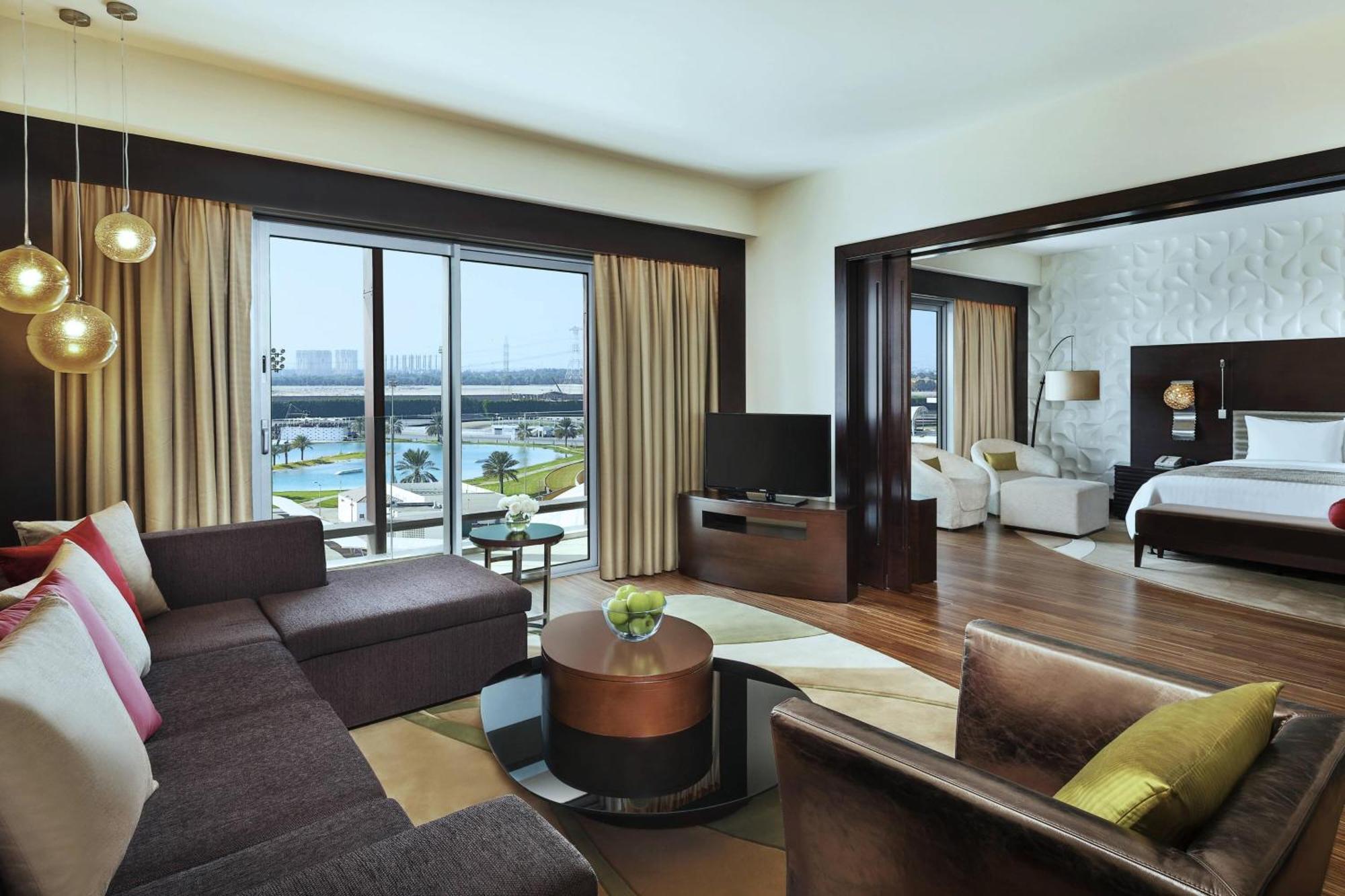 One-Bedroom King Suite