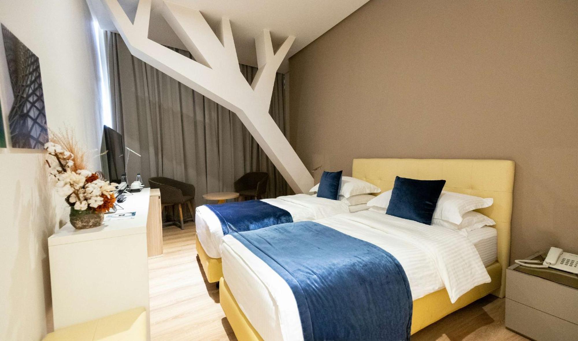 Comfort Twin Room