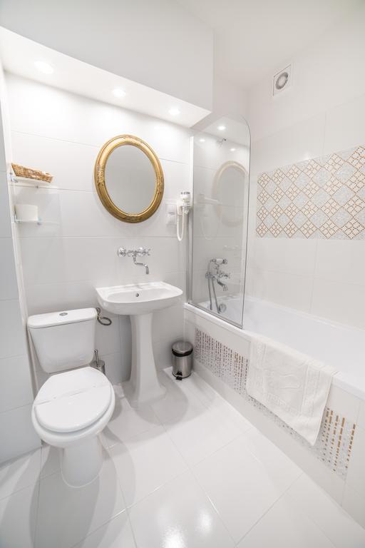 Premium Double Room with Bath and Balcony