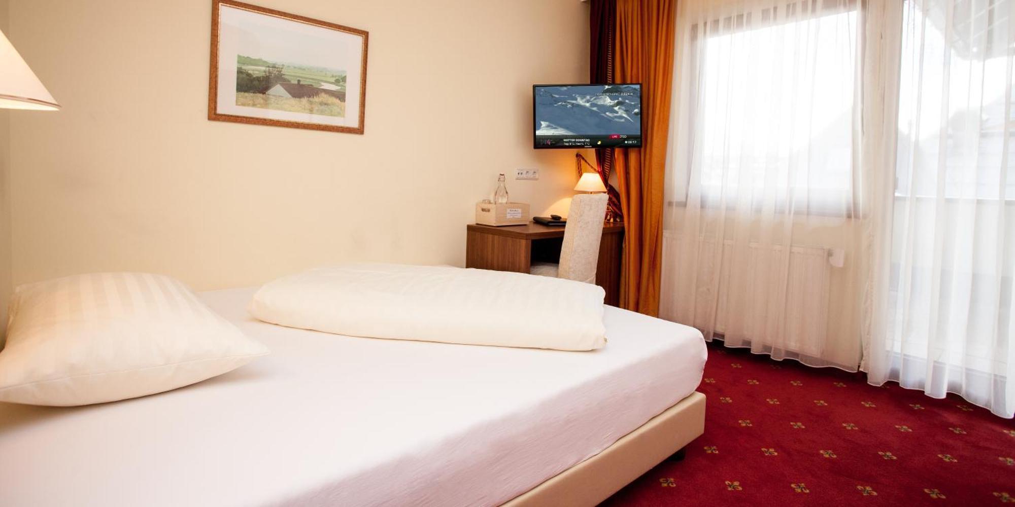 Deluxe Single Room