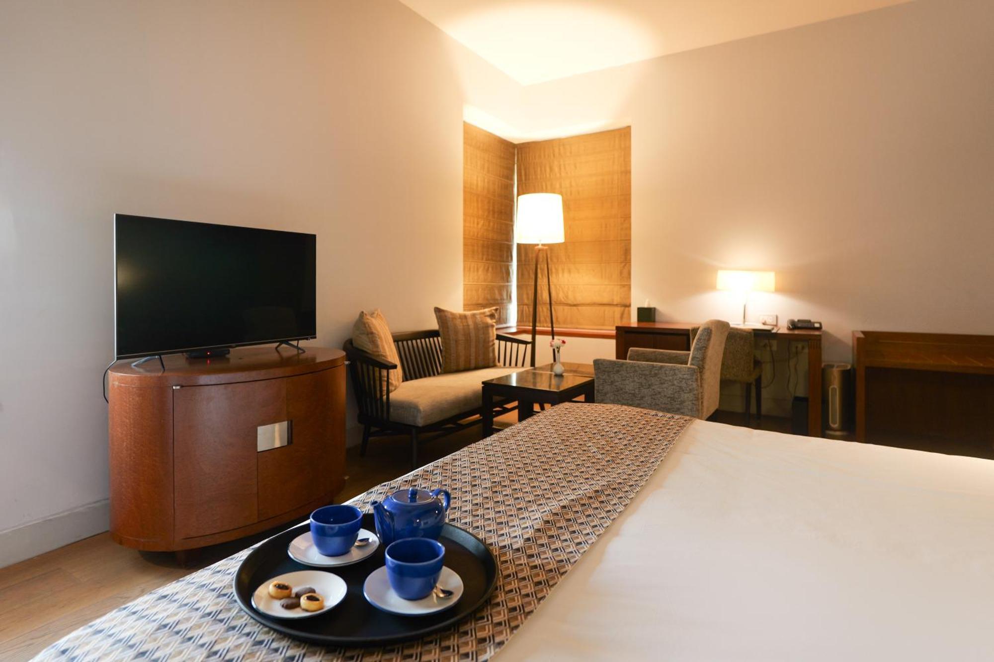 Manor Premier Room