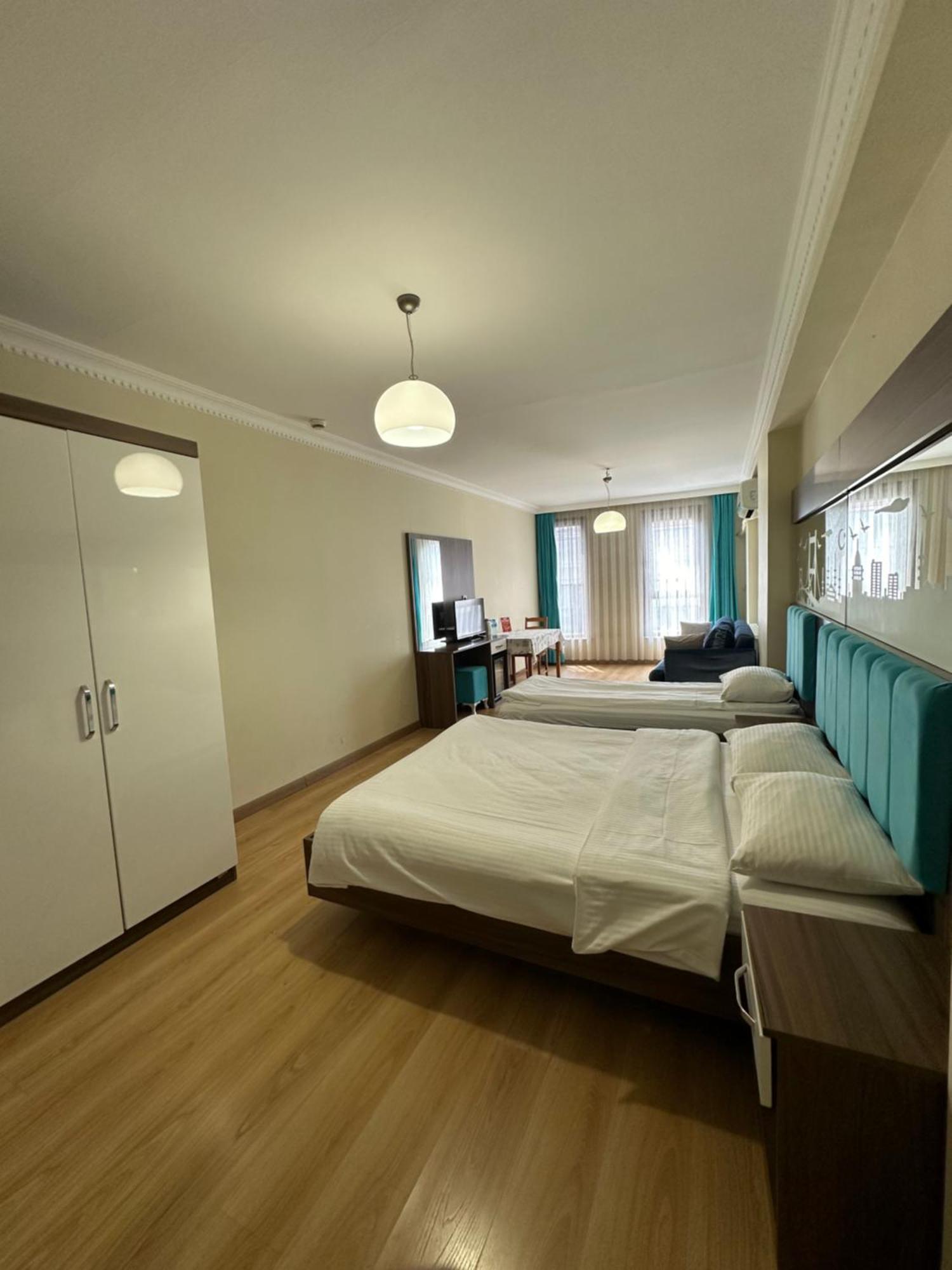 Deluxe Quadruple Room - Annex