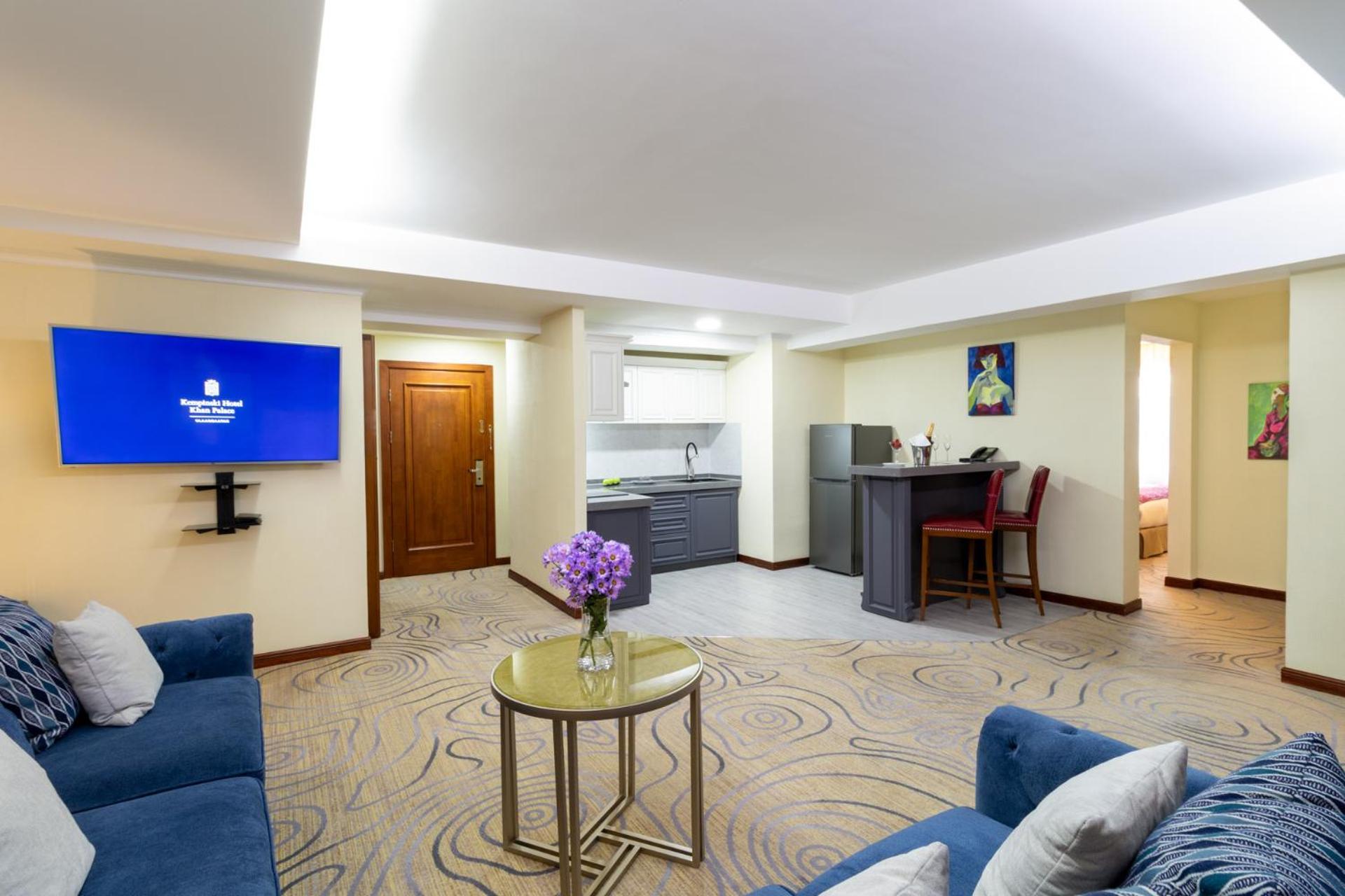 Deluxe Suite