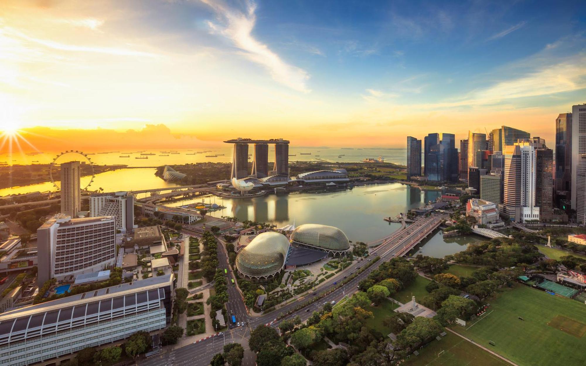 Executive Prestige, 2 Doubles, Lounge Access, High Floor, Balcony, Marina Bay View