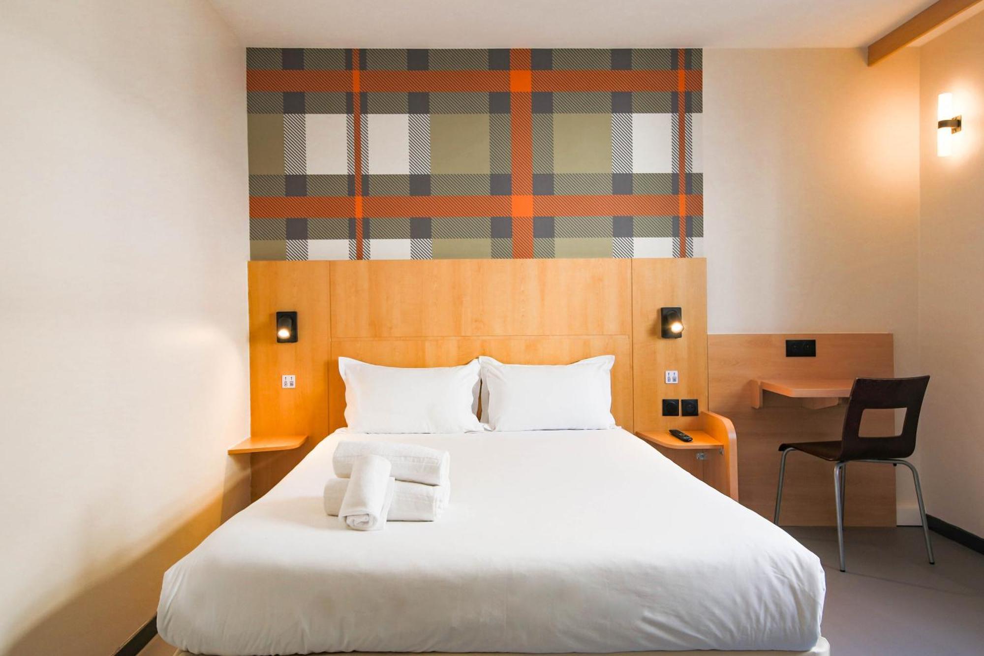 Family Quadruple room with Bunk beds and shower