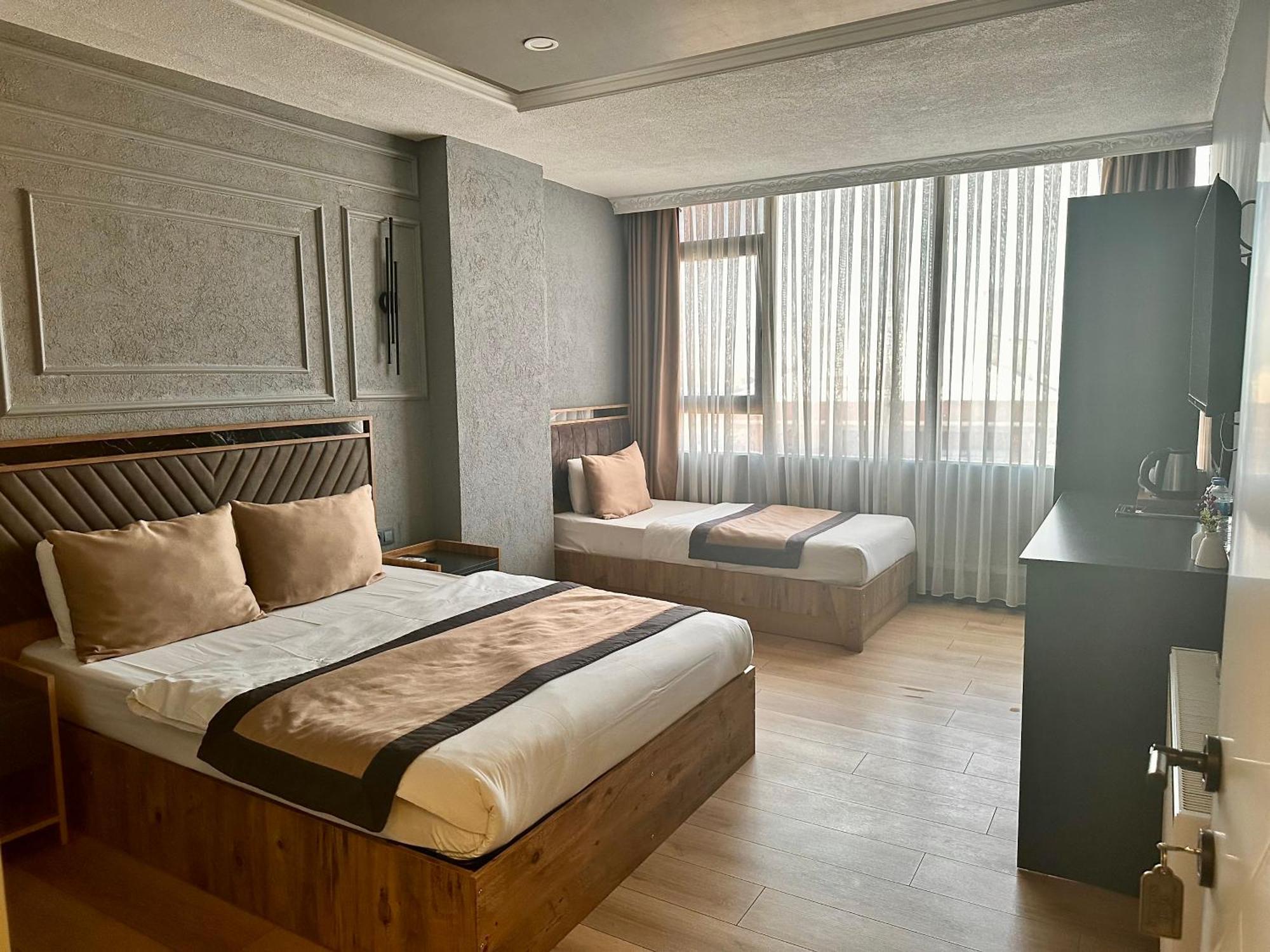 Superior Triple Room