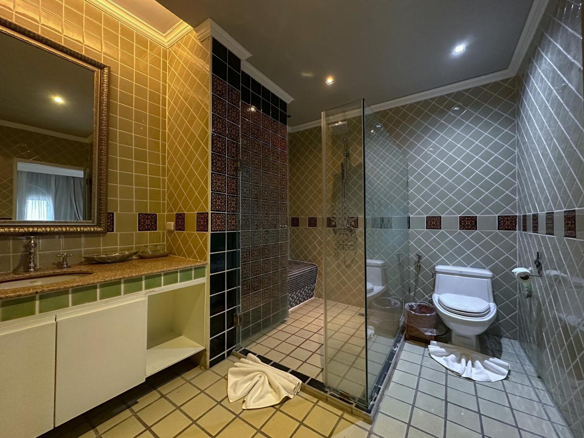 One-Bedroom Suite