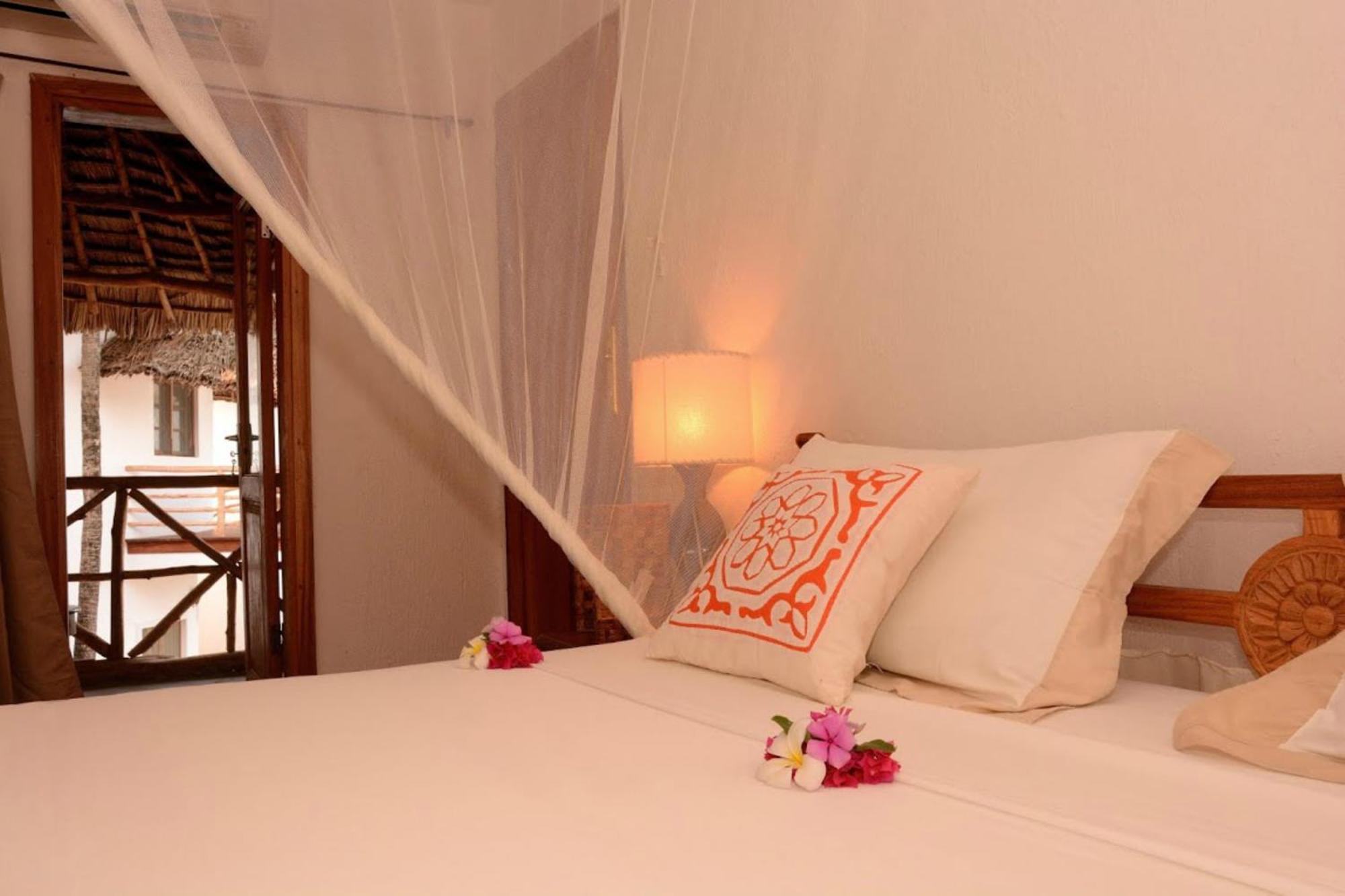 Economy Double Room with Garden View