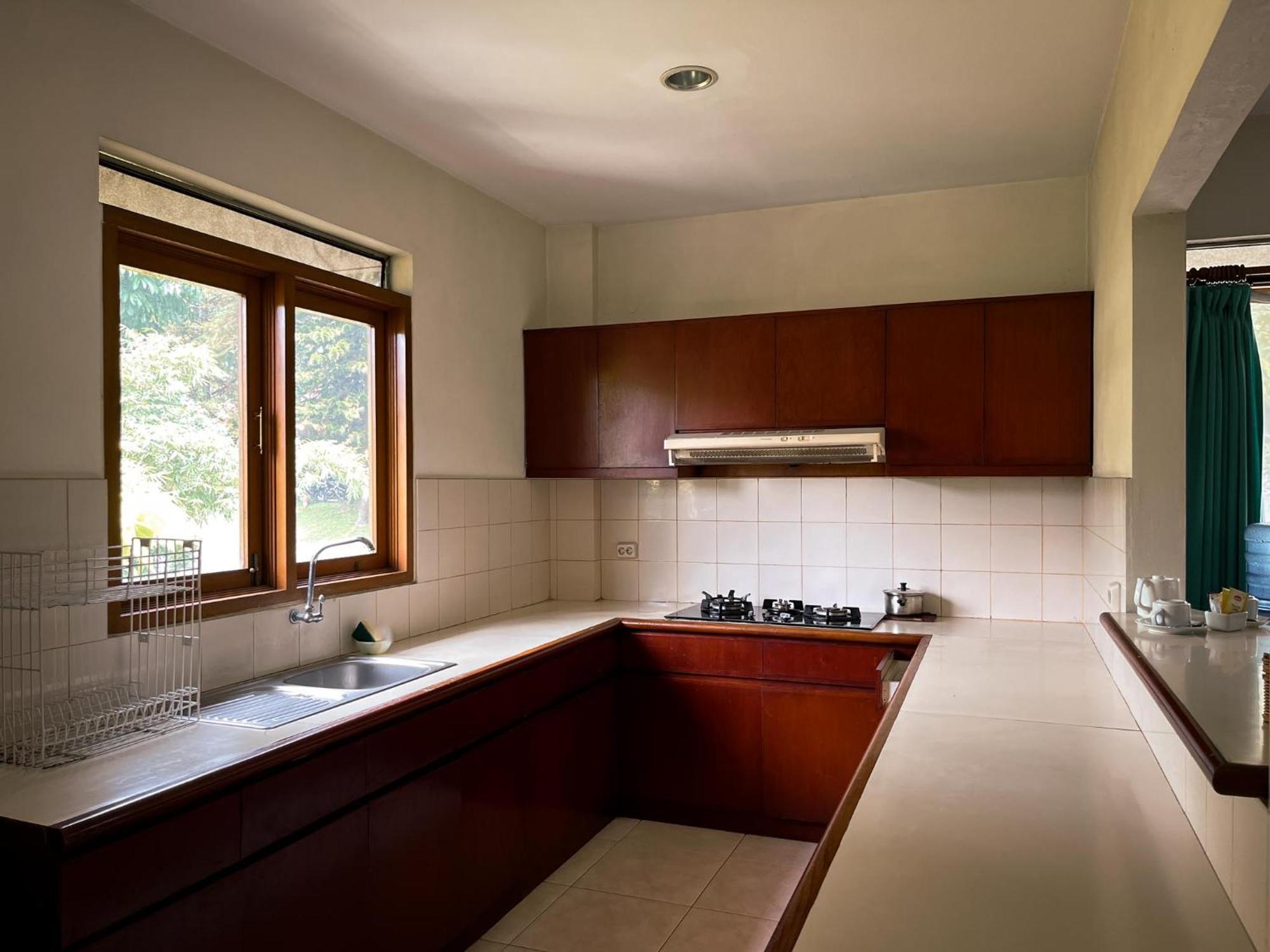 2-Bedroom Executive Twin