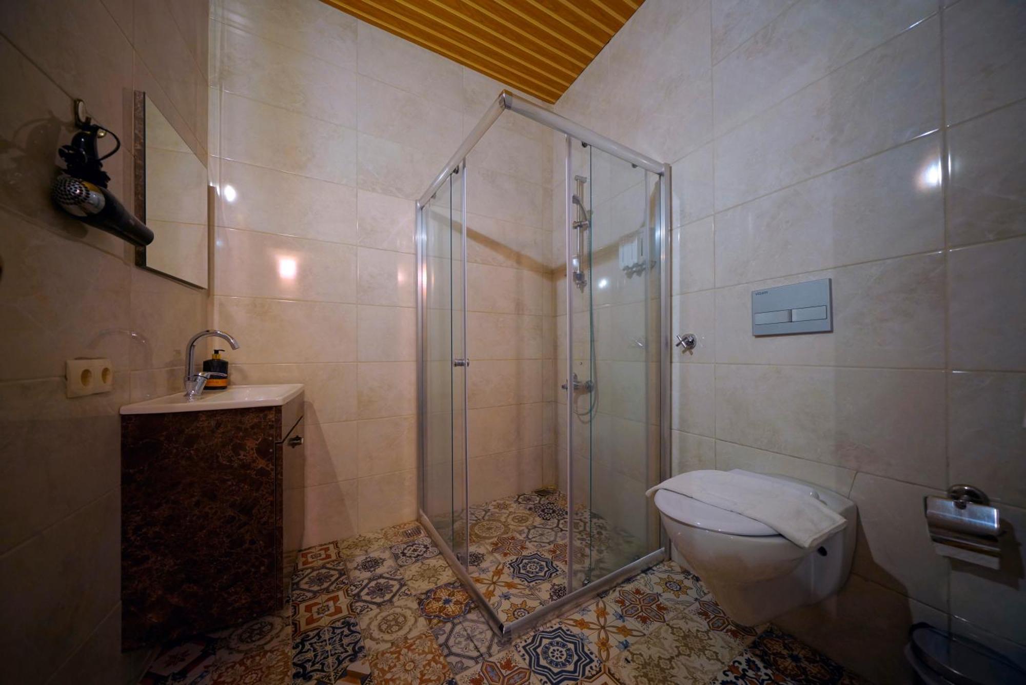 Deluxe Double Stone Room