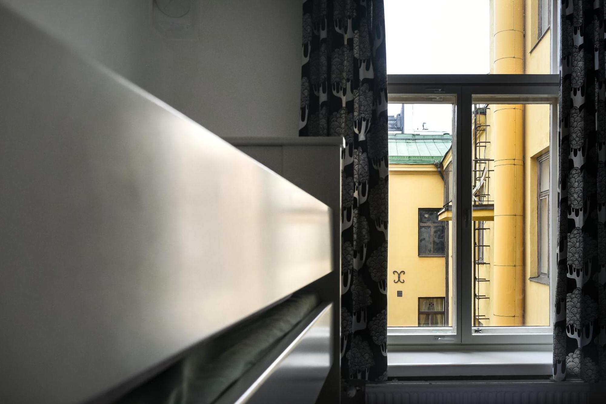 Single Bed in 5-Bed Mixed Dormitory Room