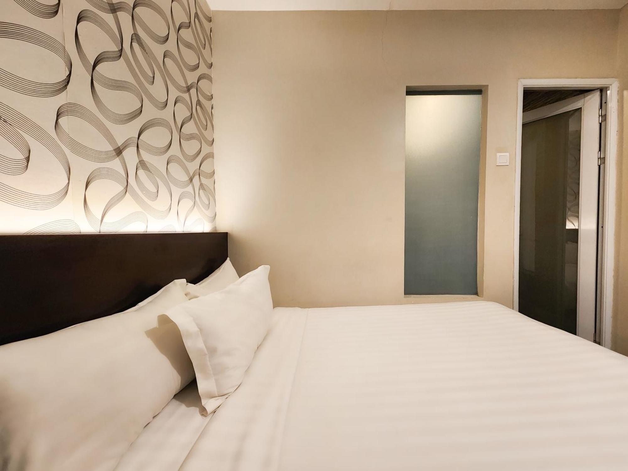 Standard Queen Room, Windowless