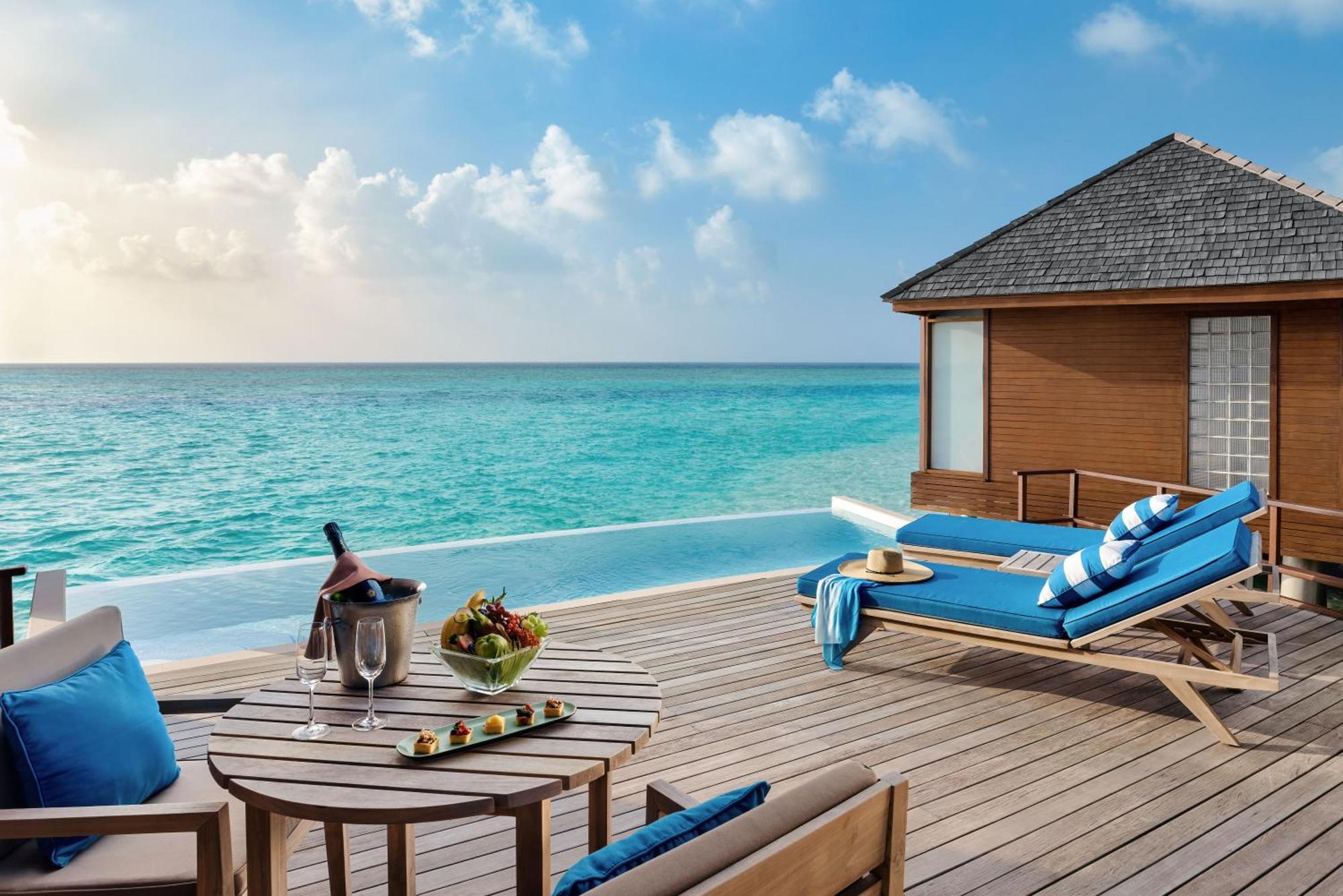 Deluxe Sunset Over Water Pool Villa