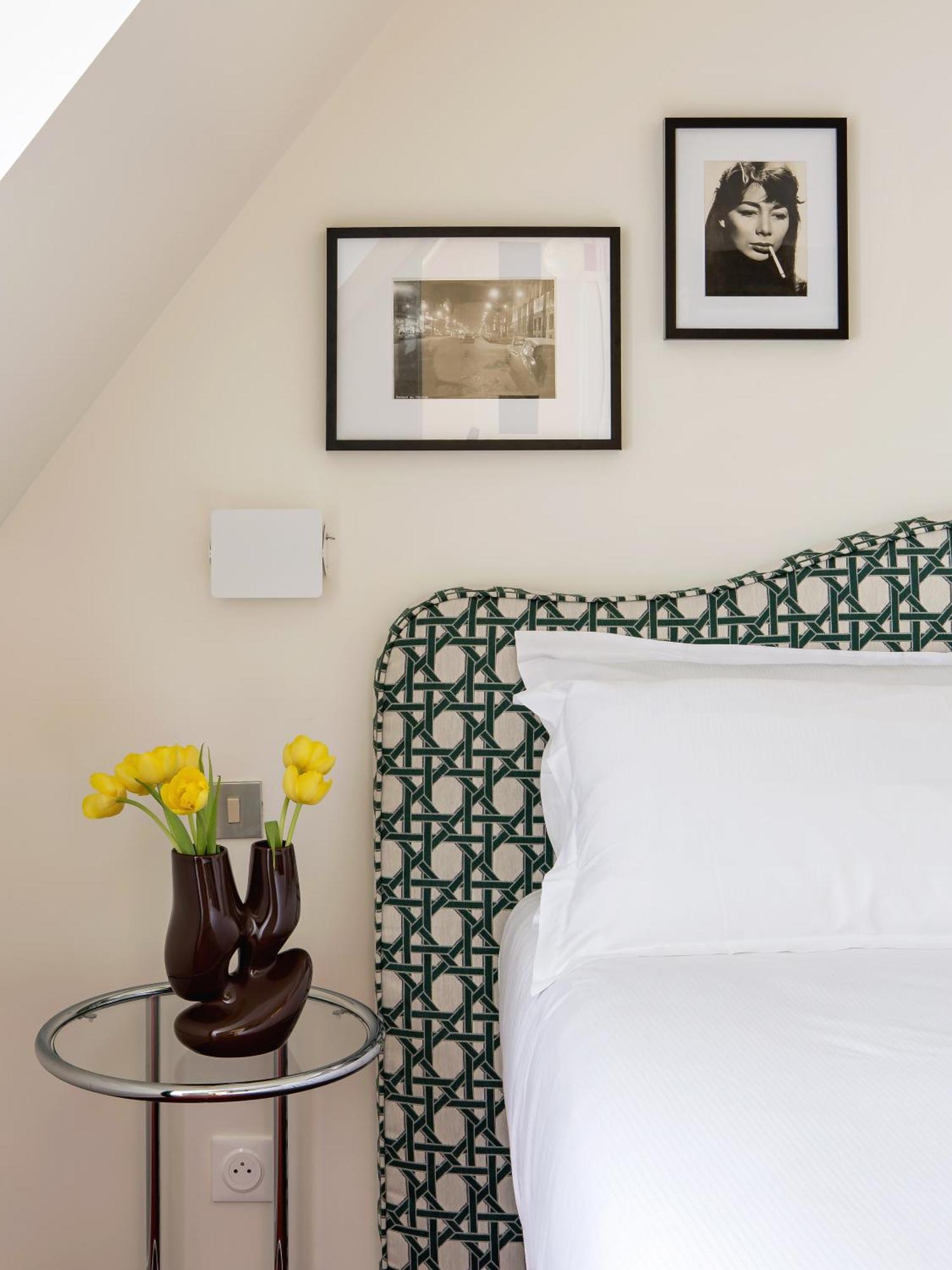 Dalila Small Room