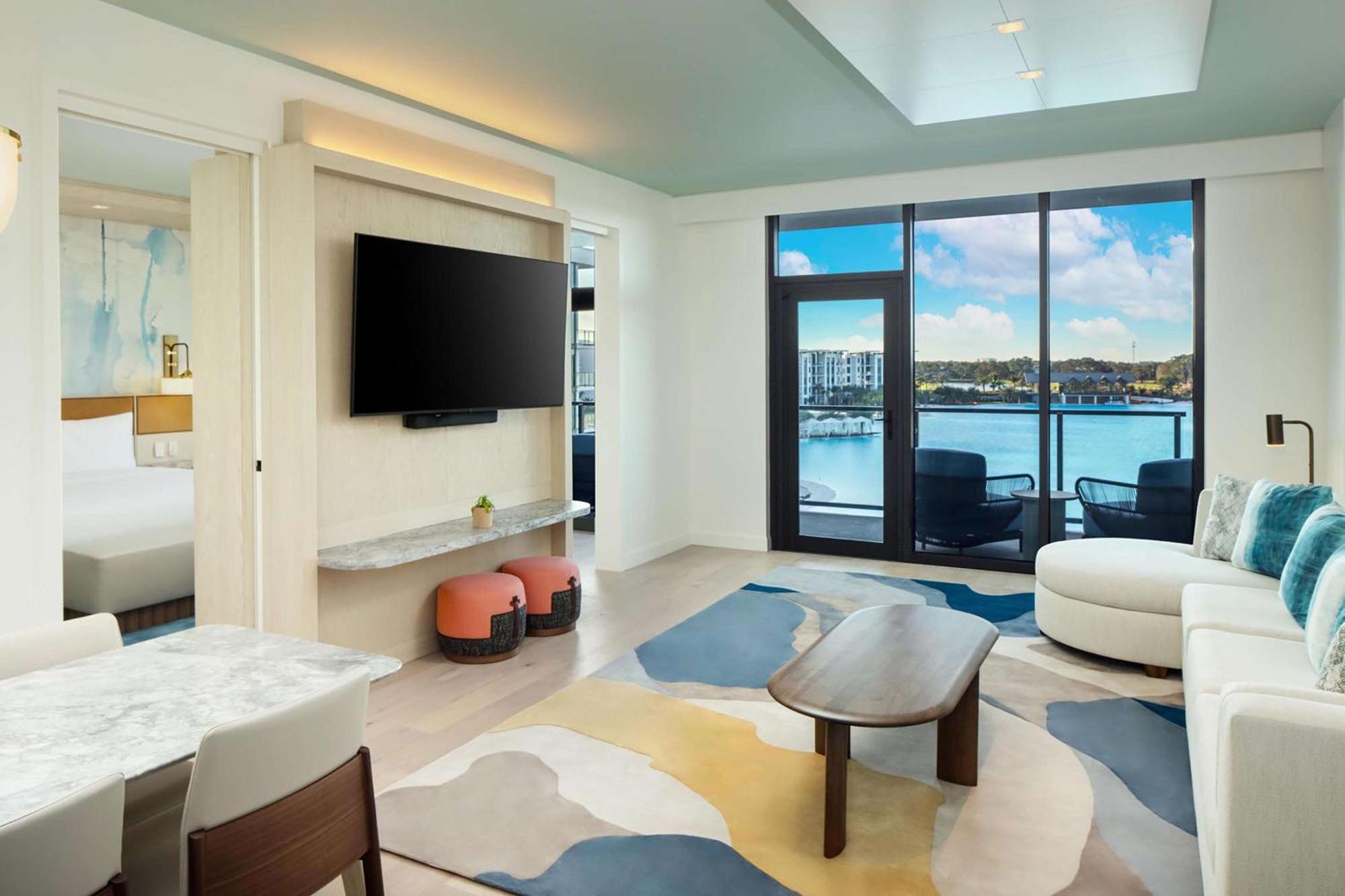 One-Bedroom Suite Balcony Lagoon View,1592259491:JPEG