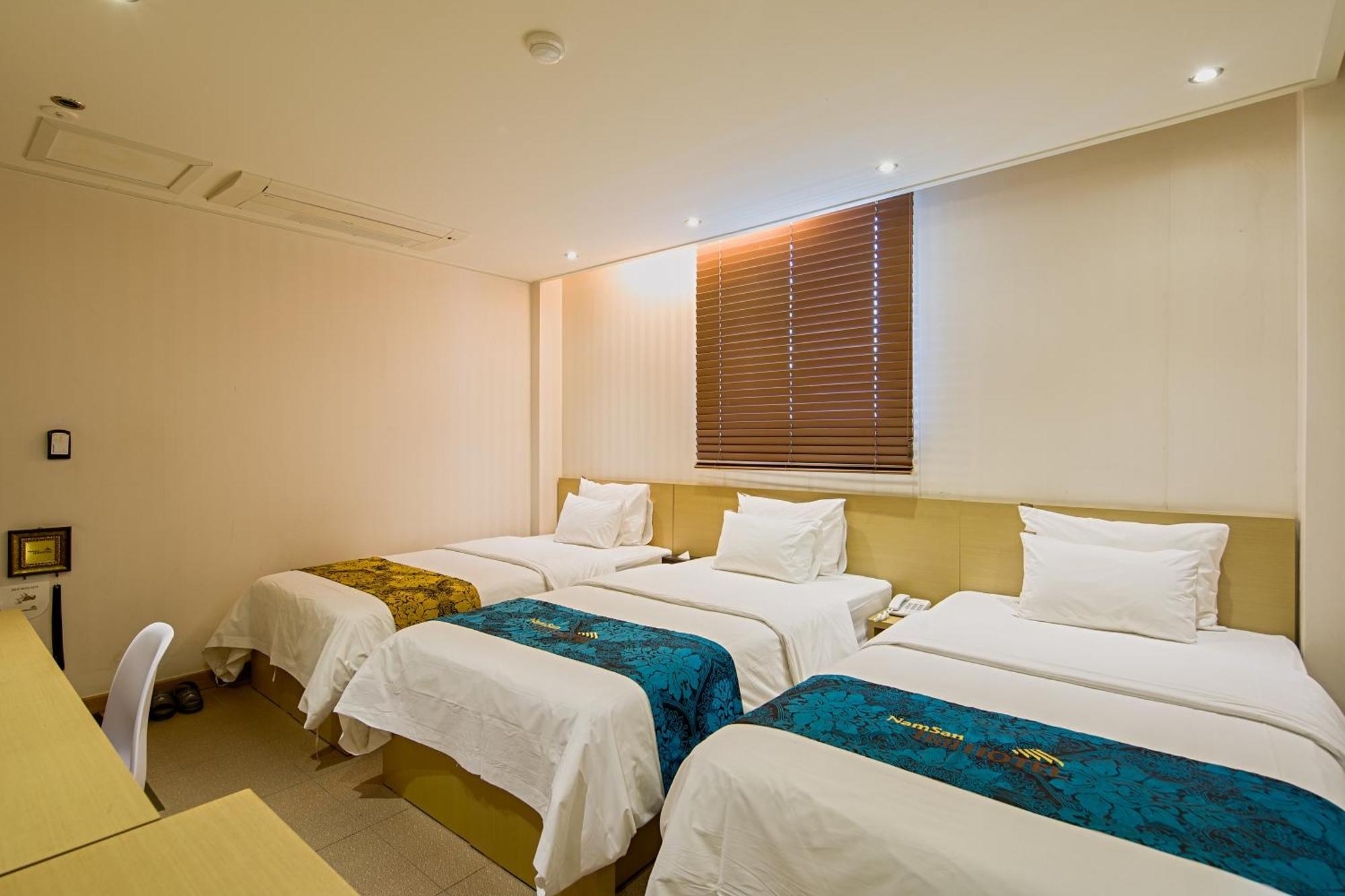 Deluxe Triple Room