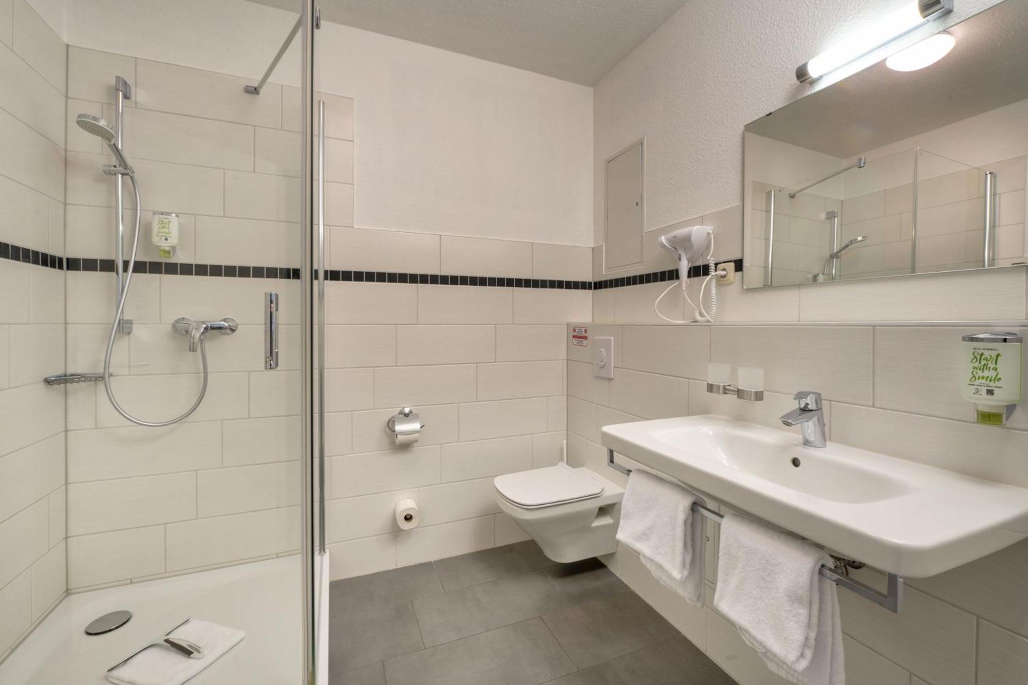 Comfort Twin Room