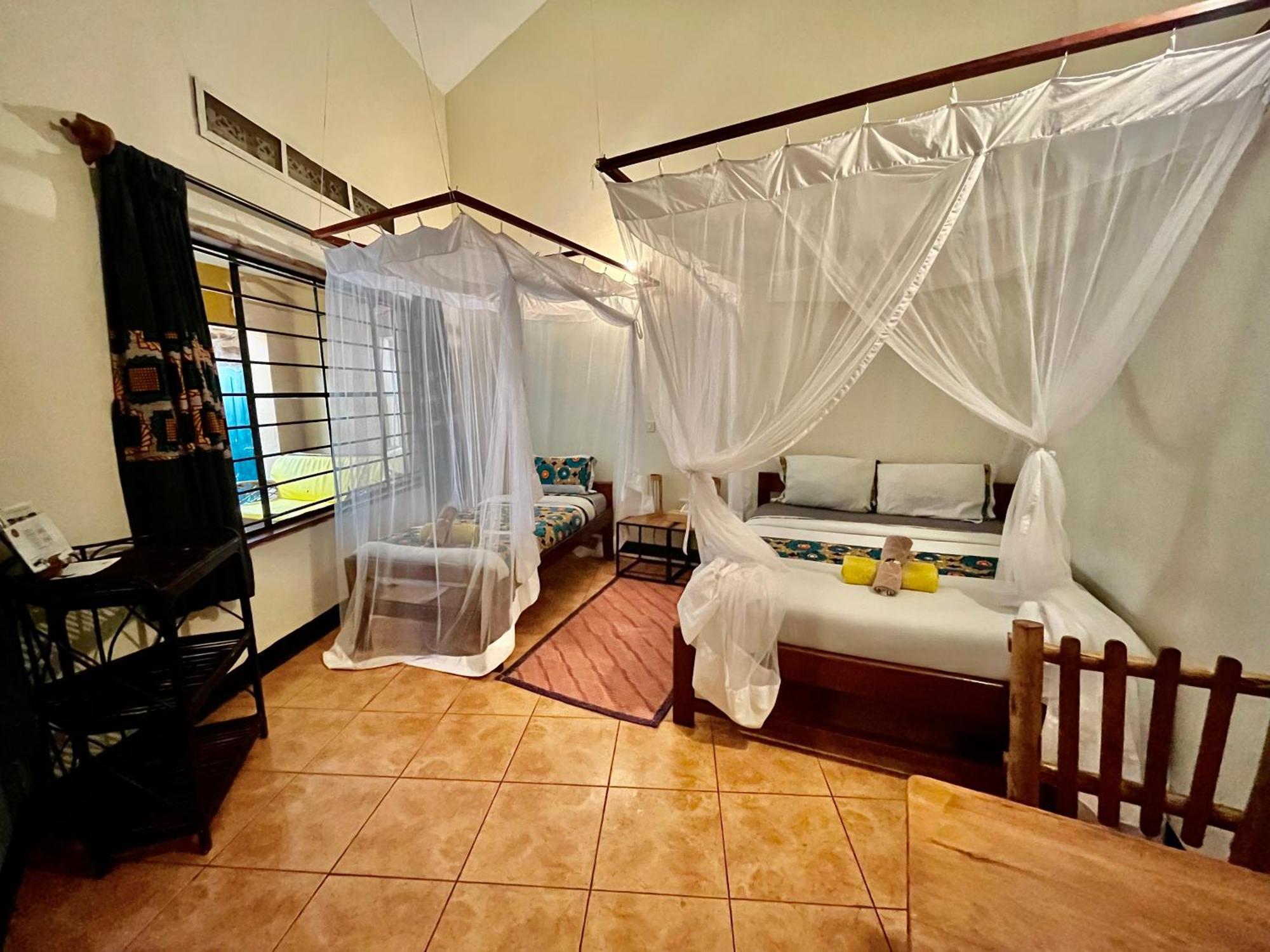 Twin Room with Terrace