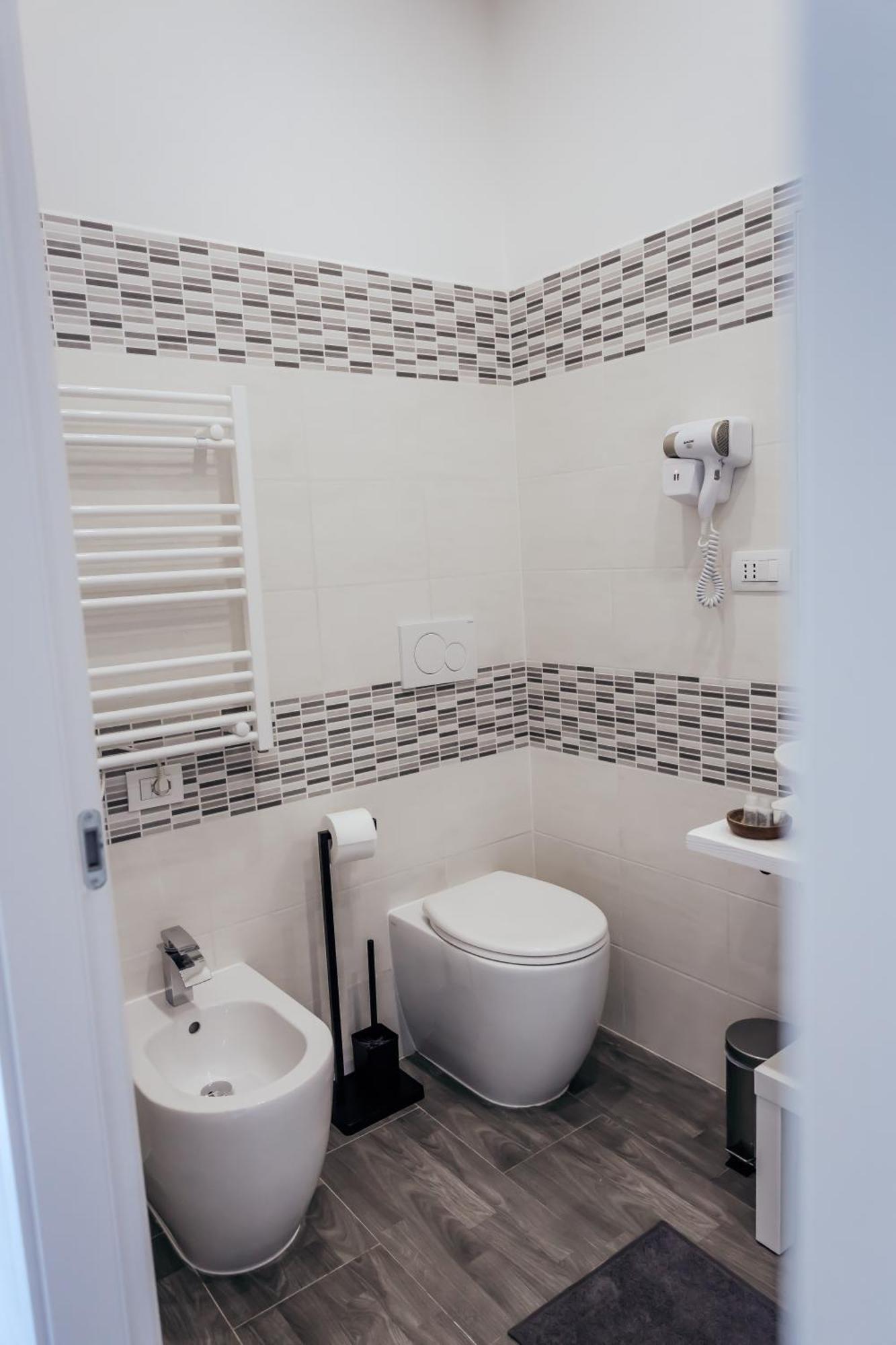 Deluxe Double Room with Extra Bed