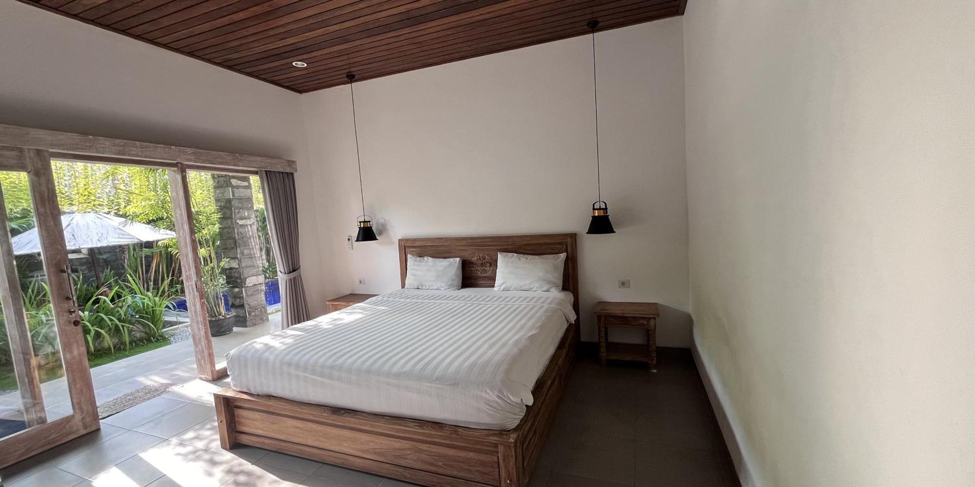 Double Room with Pool View