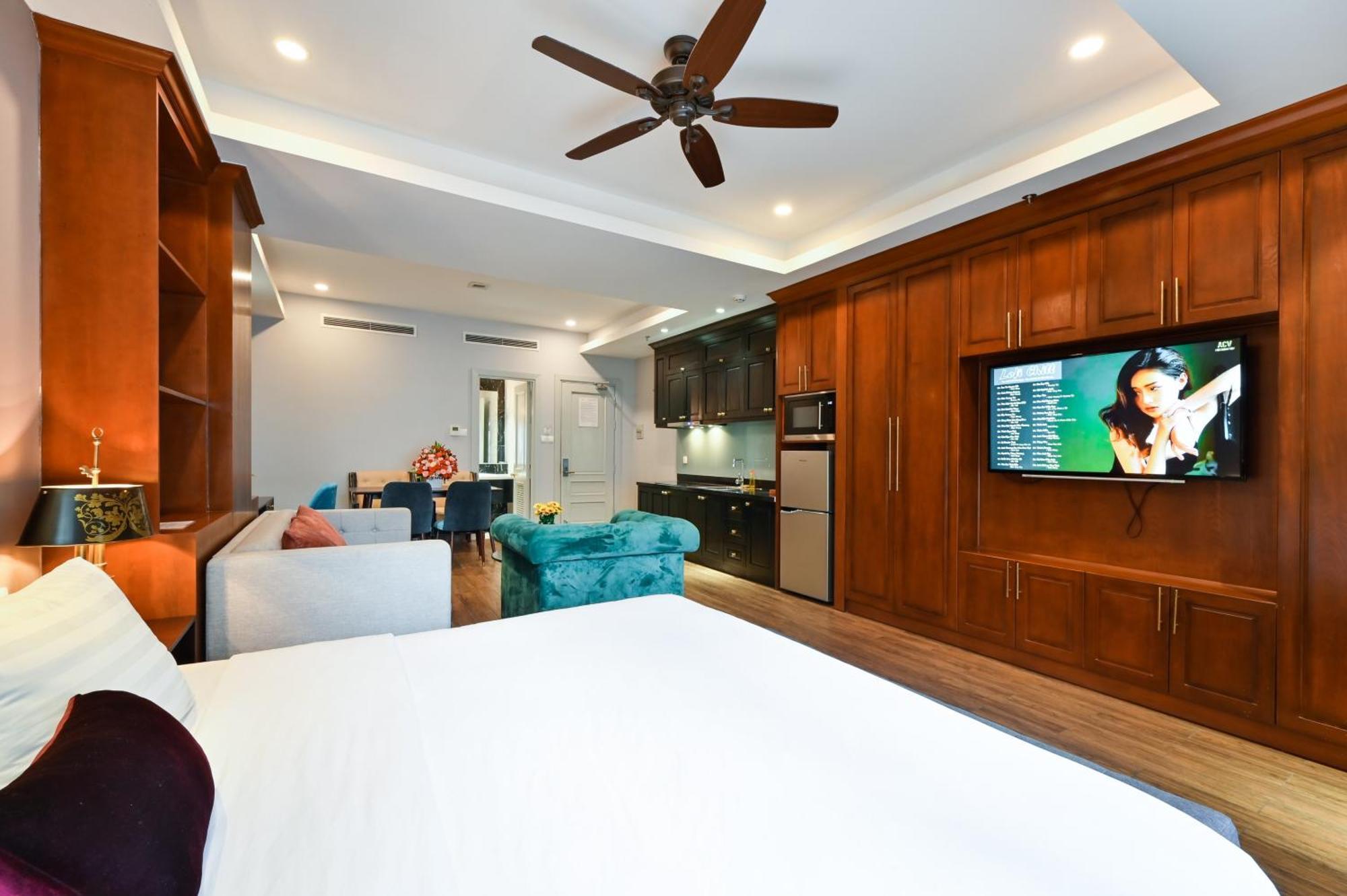 Executive Studio Apartment