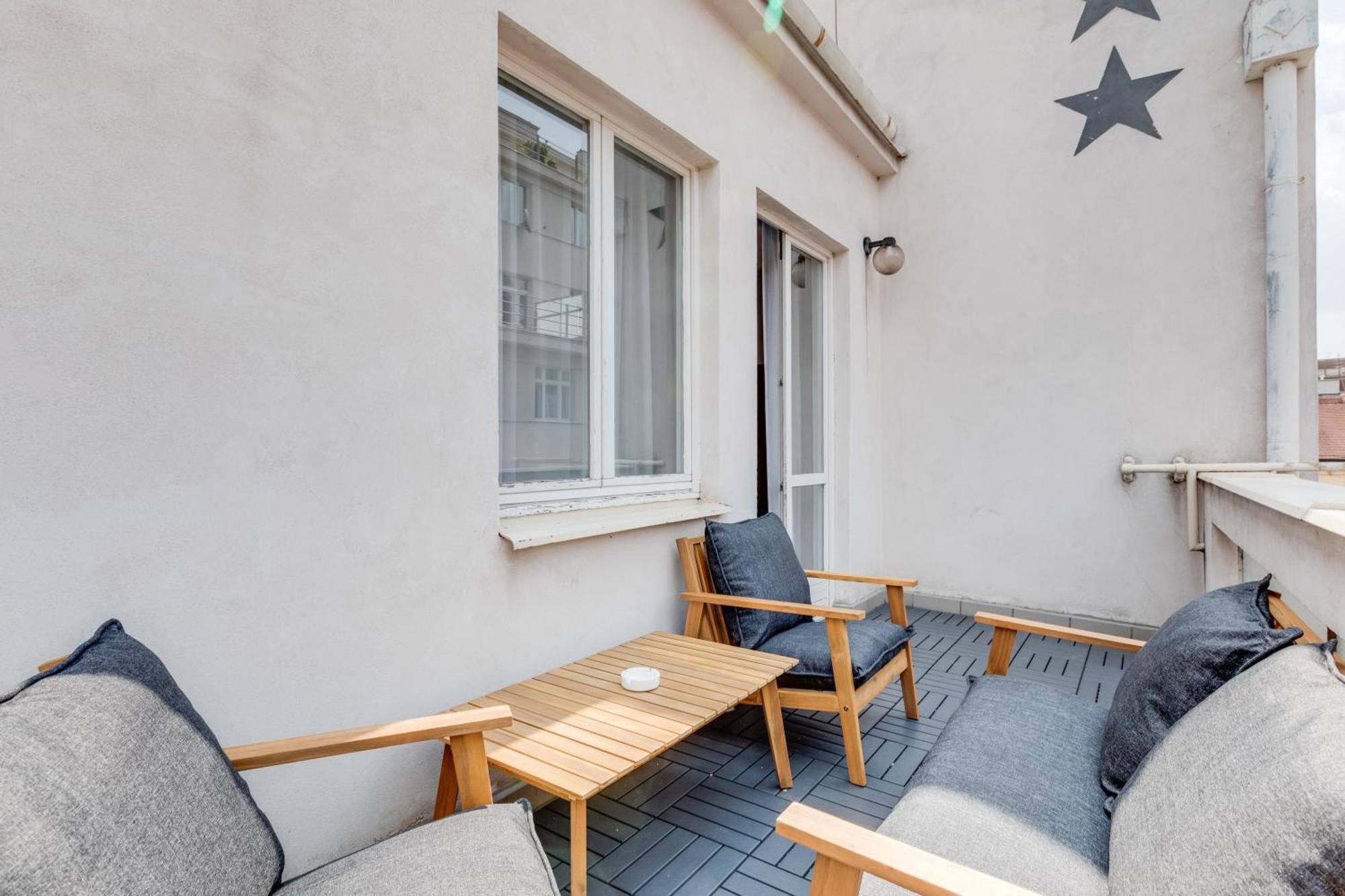 Quadruple Room with Terrace