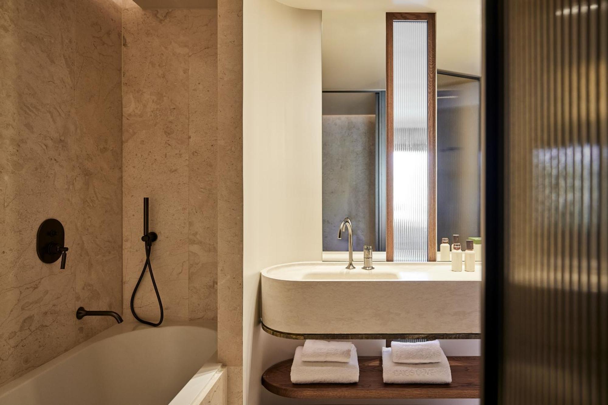 The Collection Premium One Bedroom Suite with Sea View and Private Pool