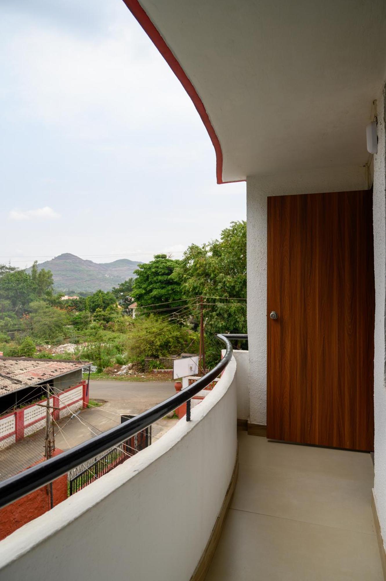 Signature Room with Balcony