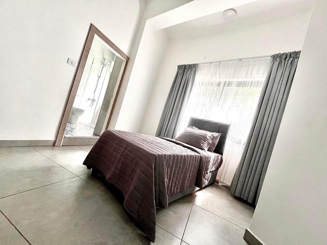 Triple Room with Private Bathroom