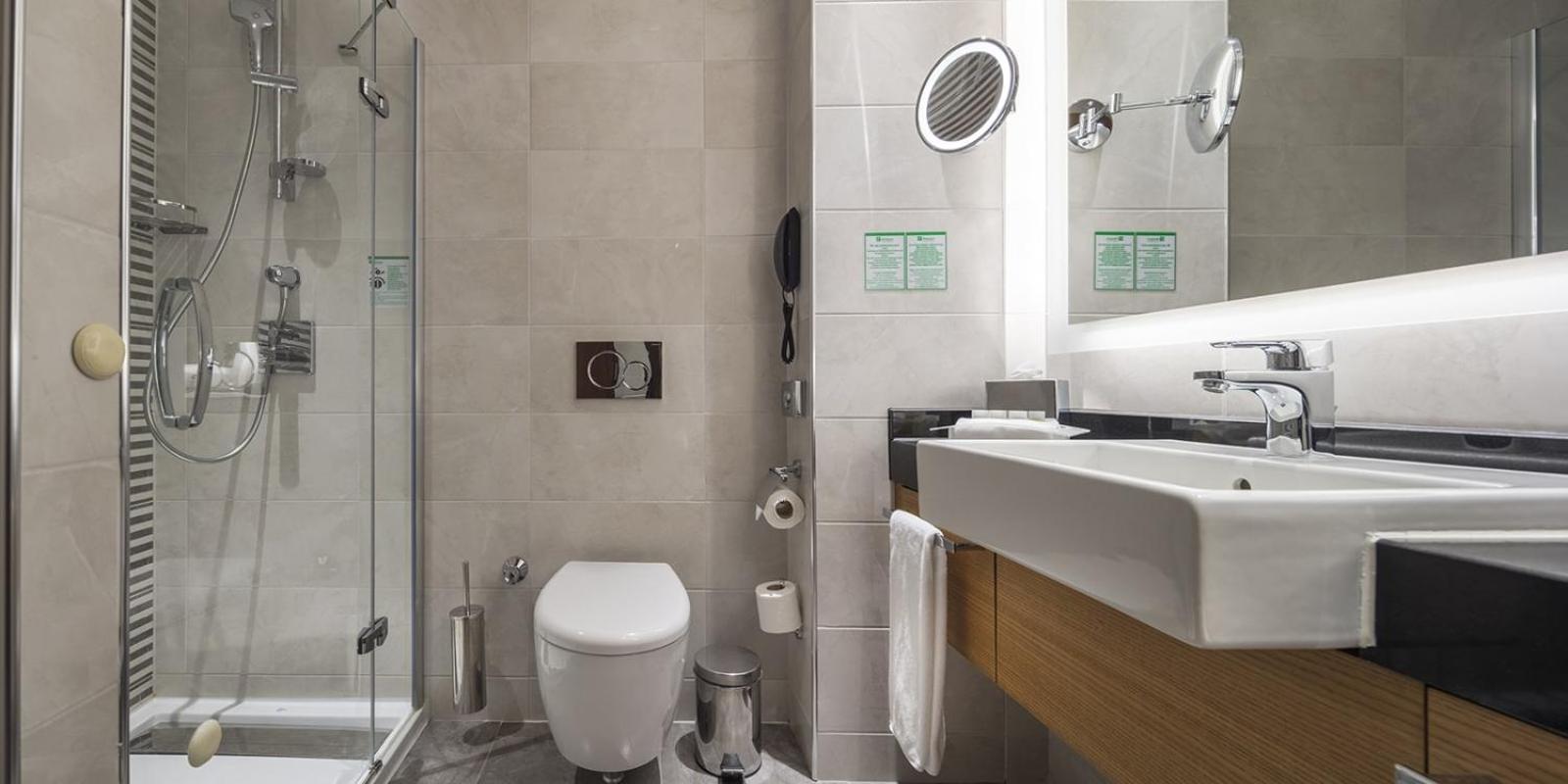 Standard Twin Room with Sea View