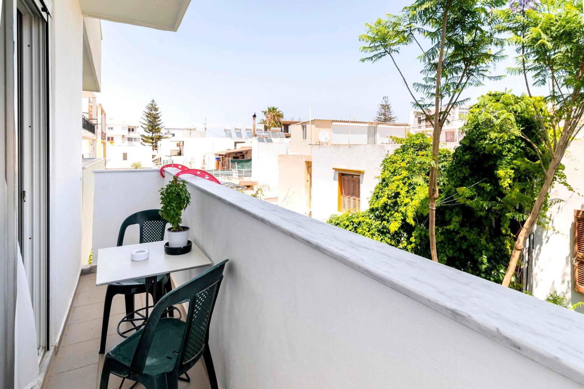 Family Apartment (4 Adults)