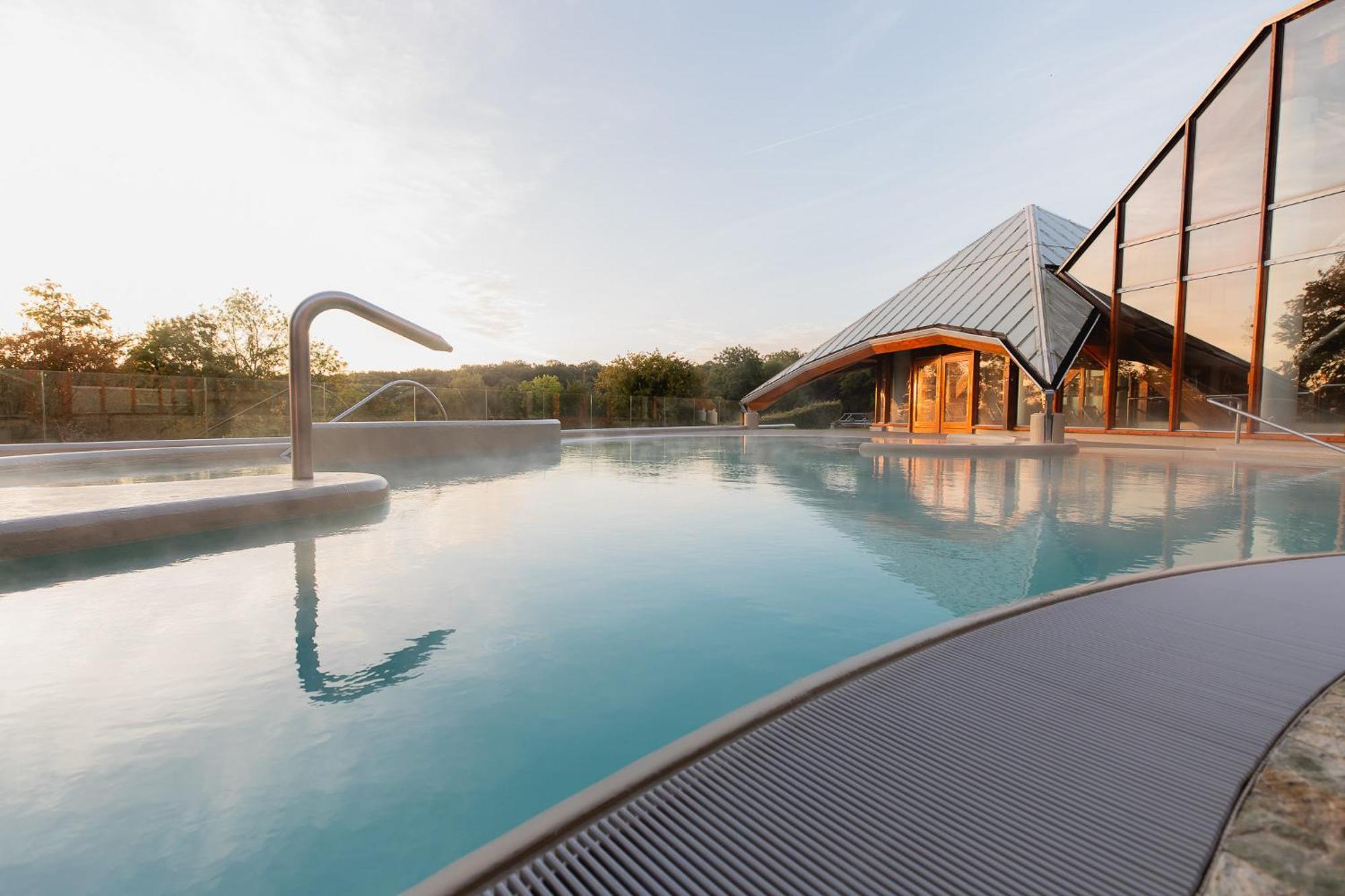 Royal Sauna Suite with Spa Access