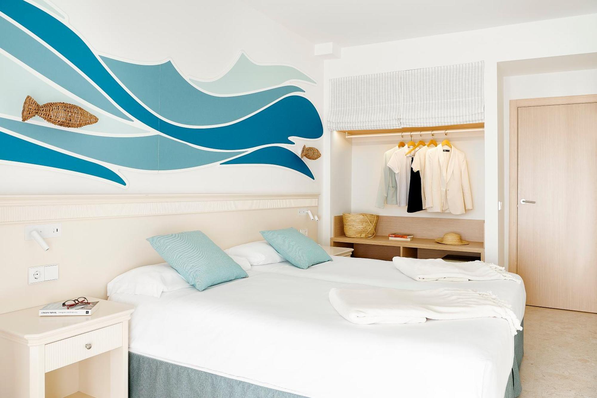 Family Suite Sea View Priority Location