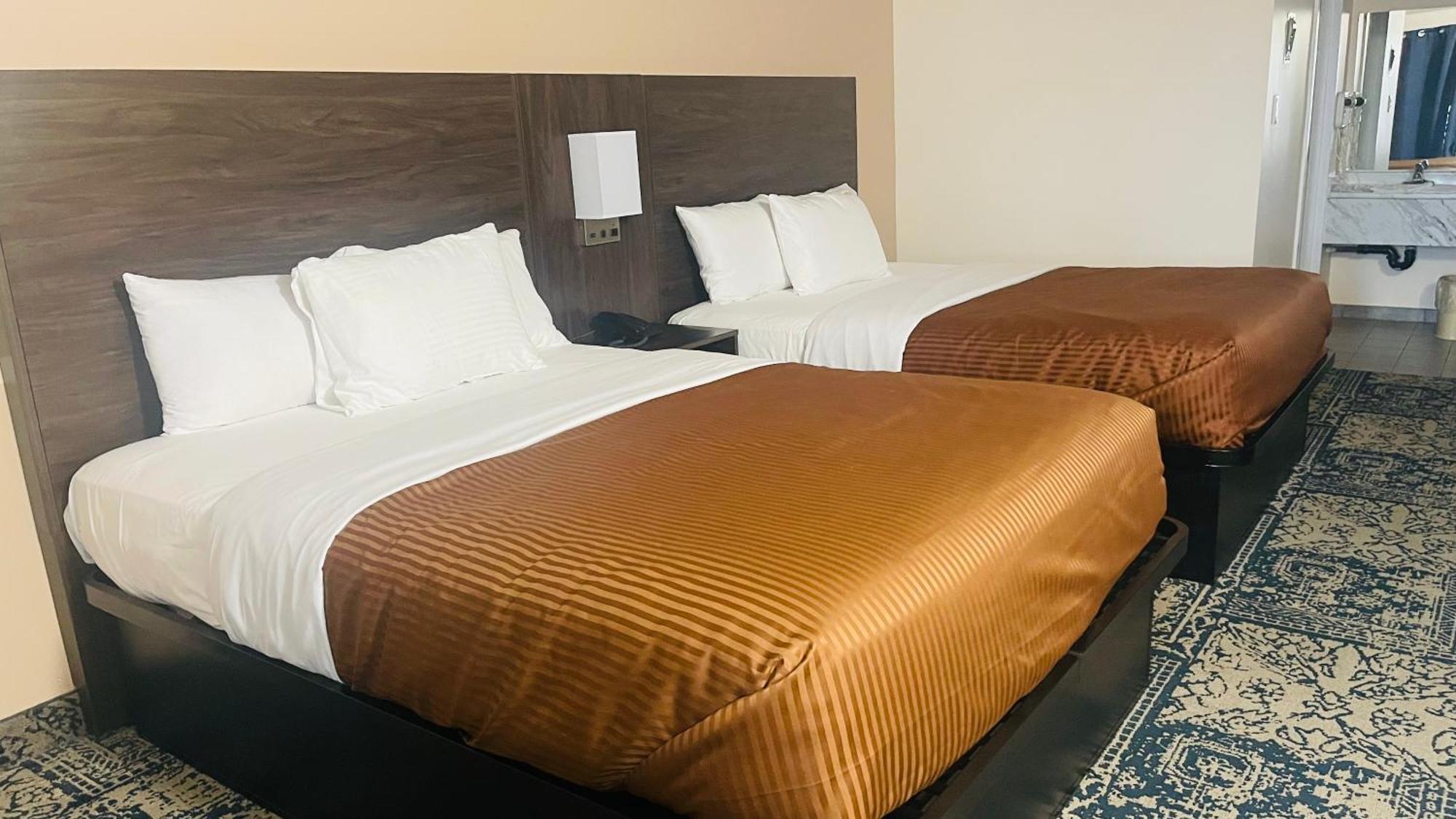 Queen Room with Two Queen Beds