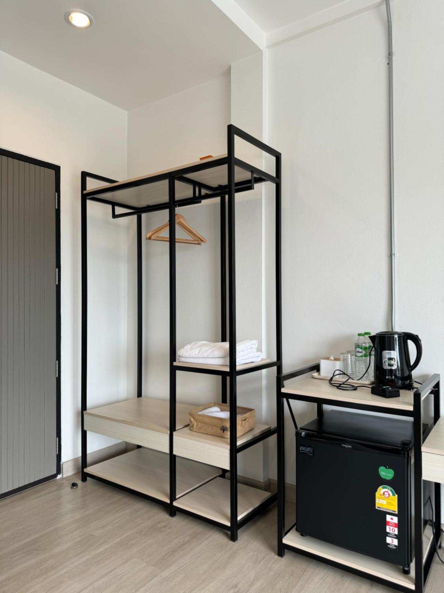 Standard Twin Room with Balcony