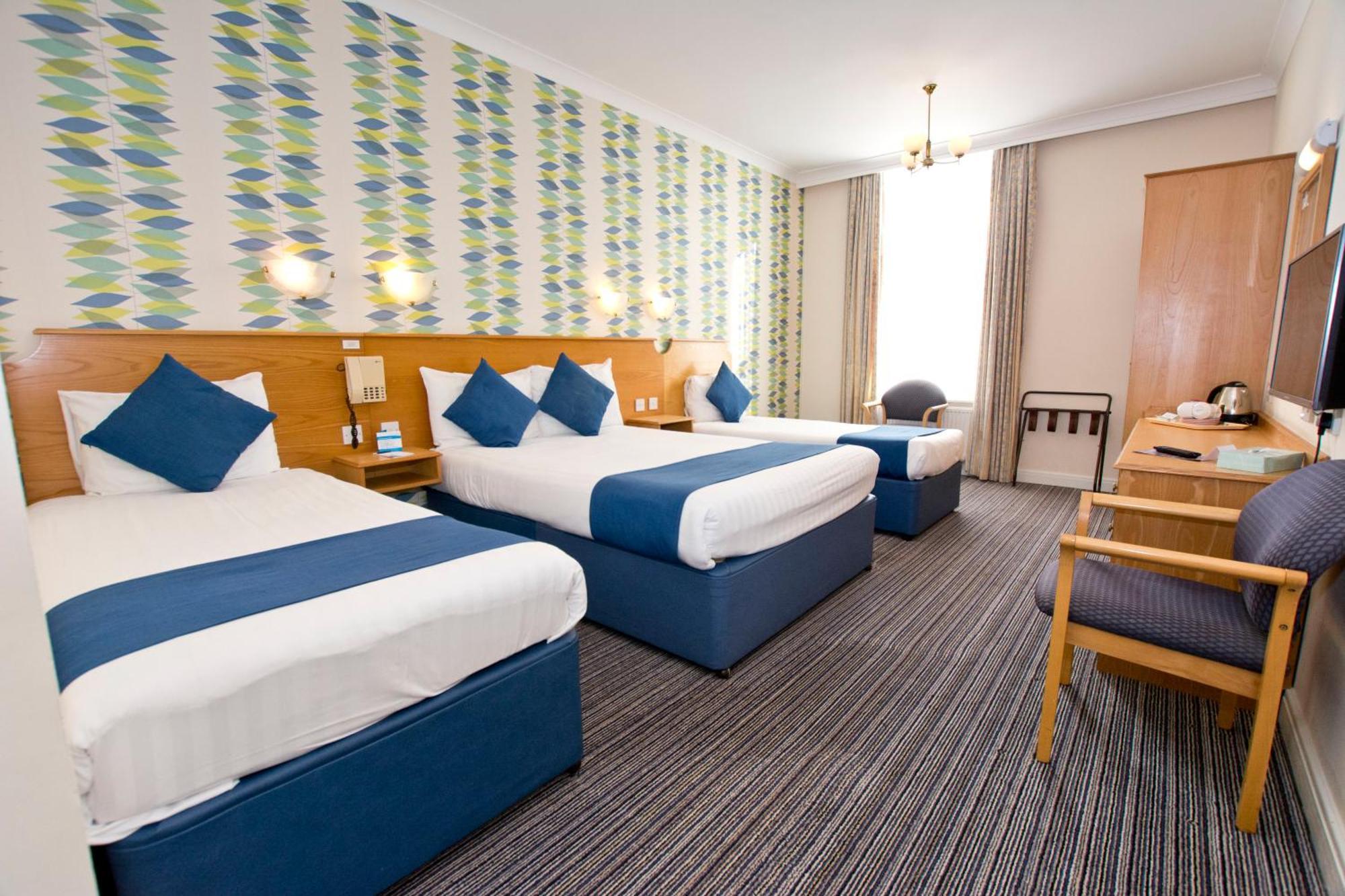 Annex Wing Family Room (2 Adults + 2 Children)