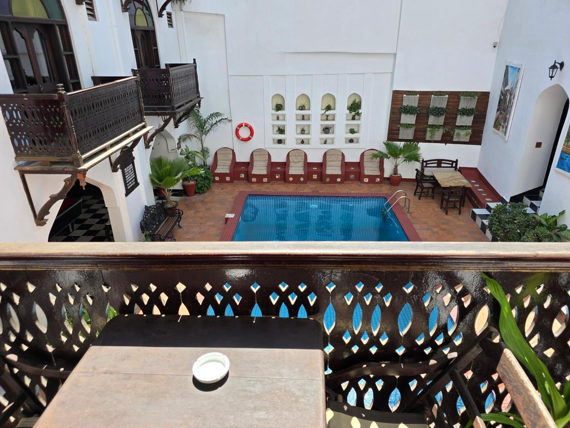 Twin Room with Pool View