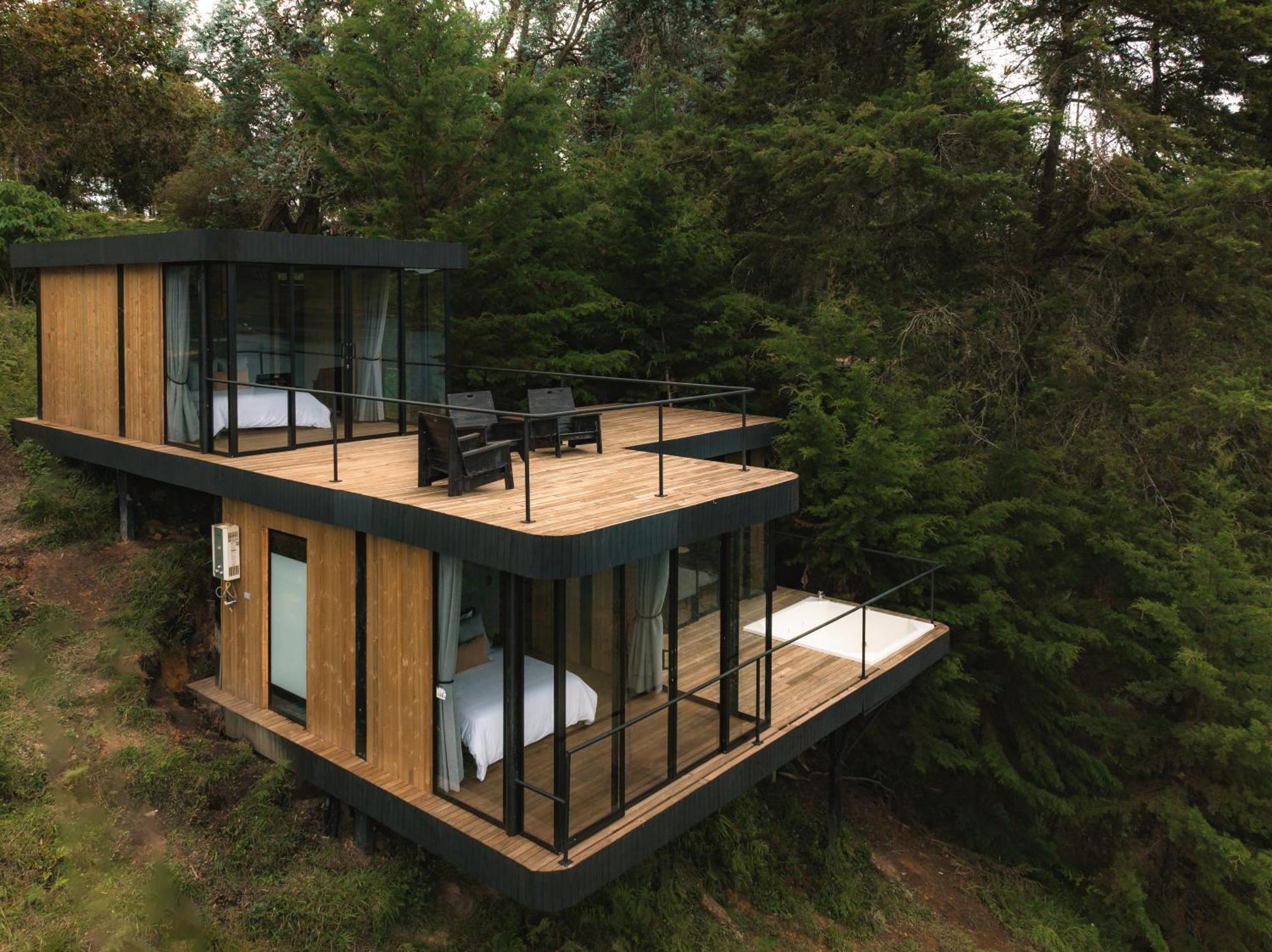 Quadruple Room with Lake View