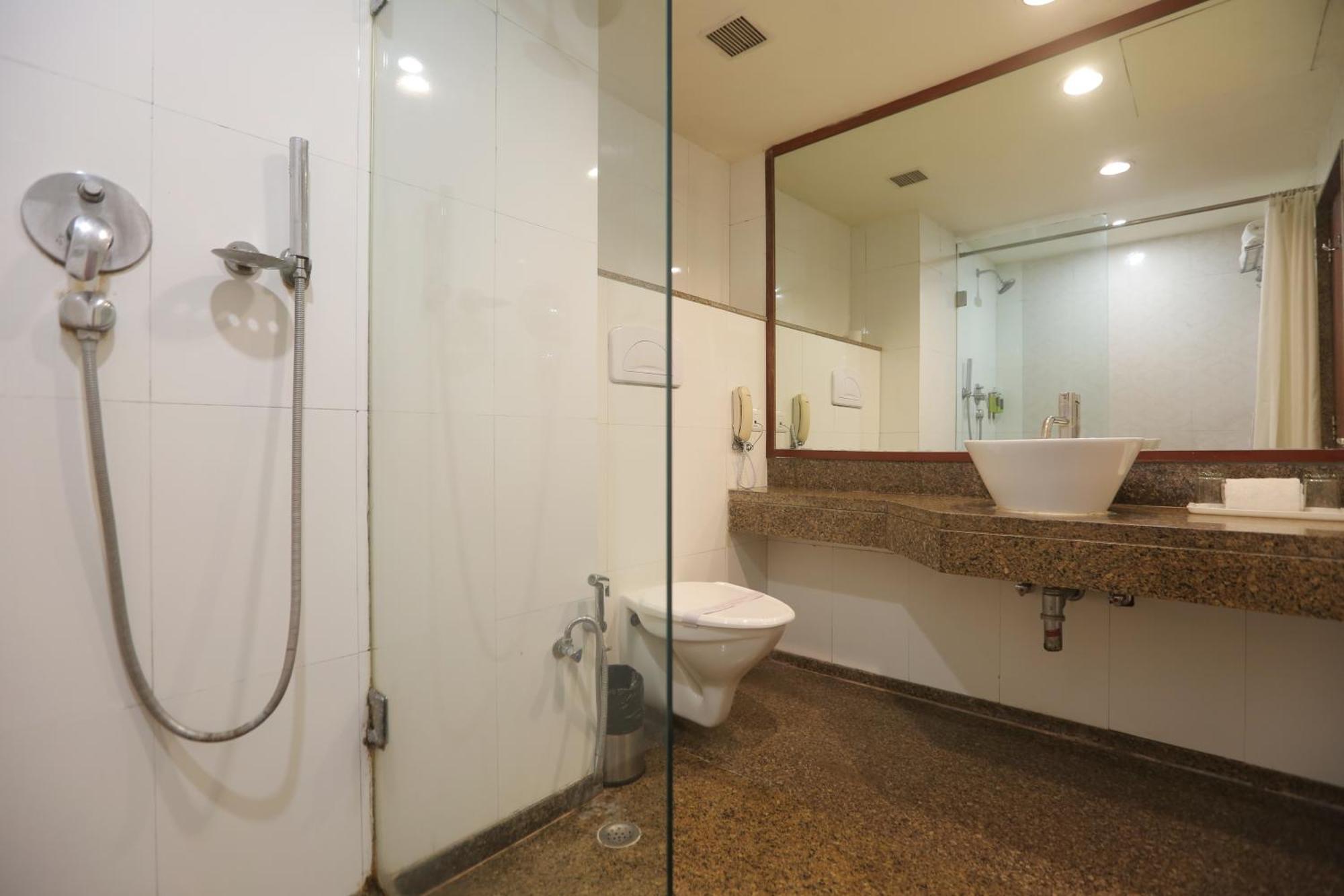 Suite:Free welcome drink,  Free parking/ Free valet parking, Free room upgrade (subject to availability), Early check-in (subject to availability), Late check-out (subject to availability), 20% off food and beverage