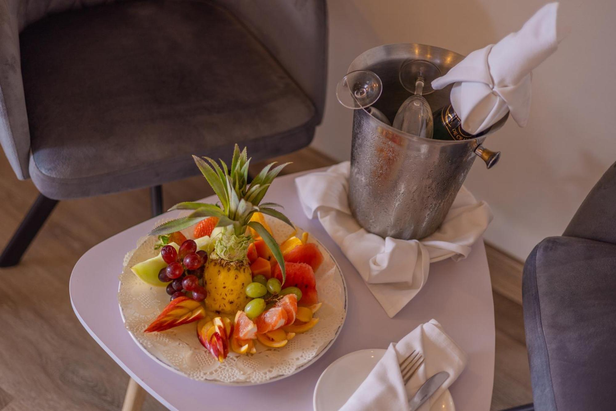 Deluxe Club With Ocean View