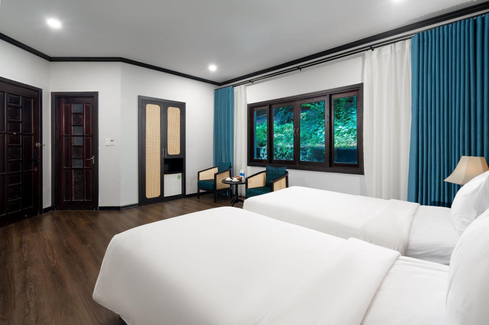 Superior Twin Room