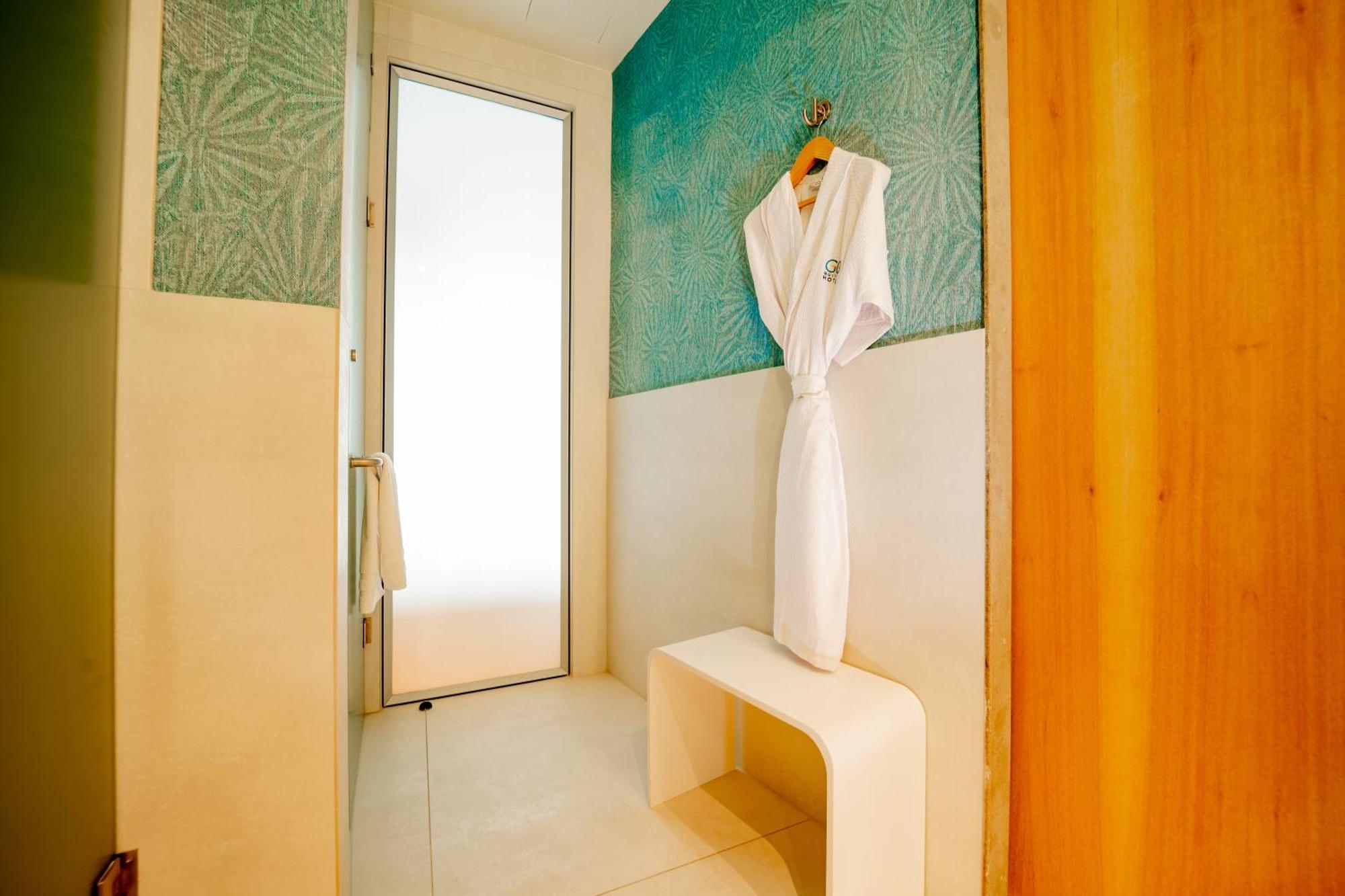 Superior Double Room with Two Double Beds