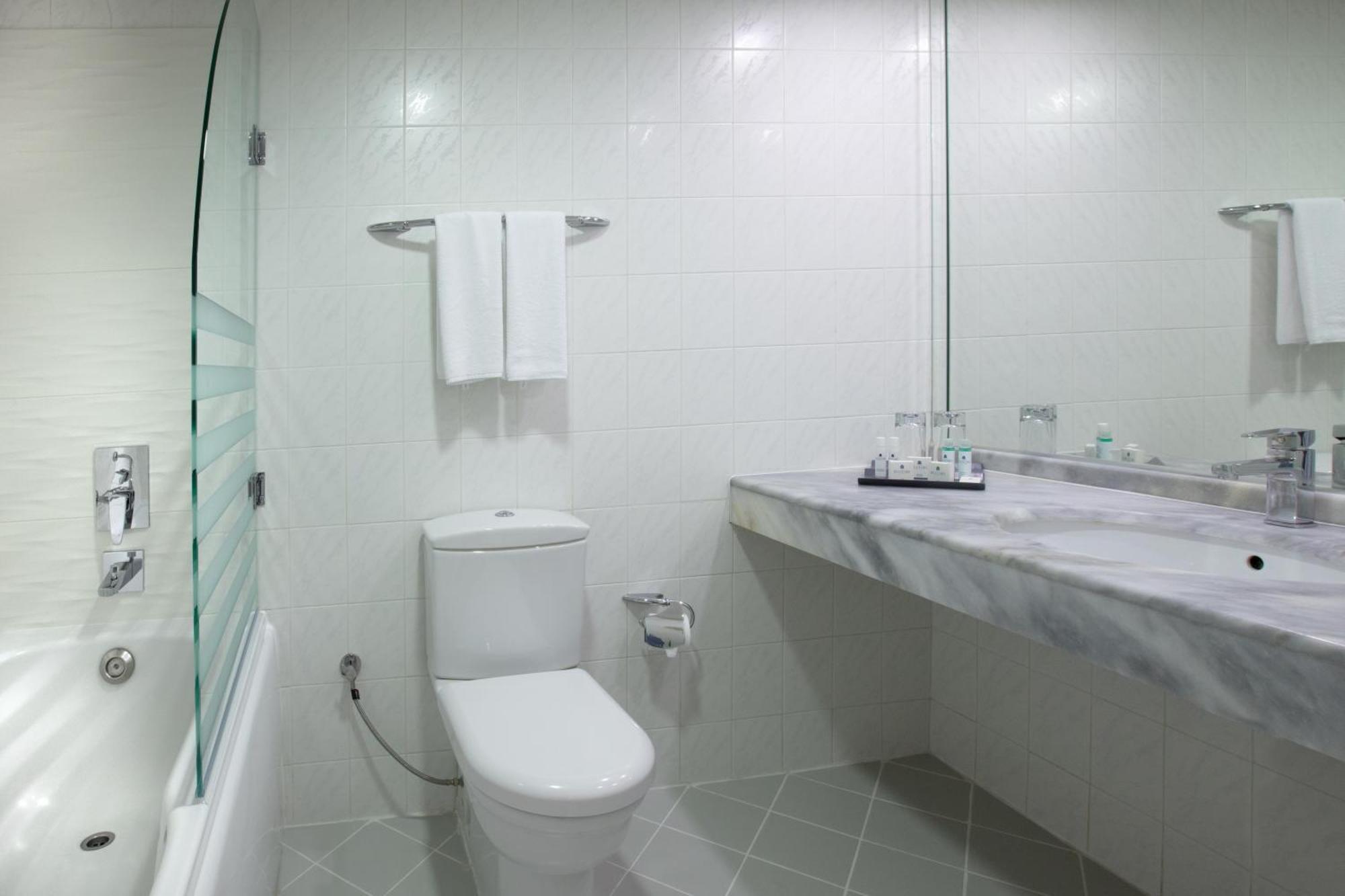 Double or Twin Room with Sea View