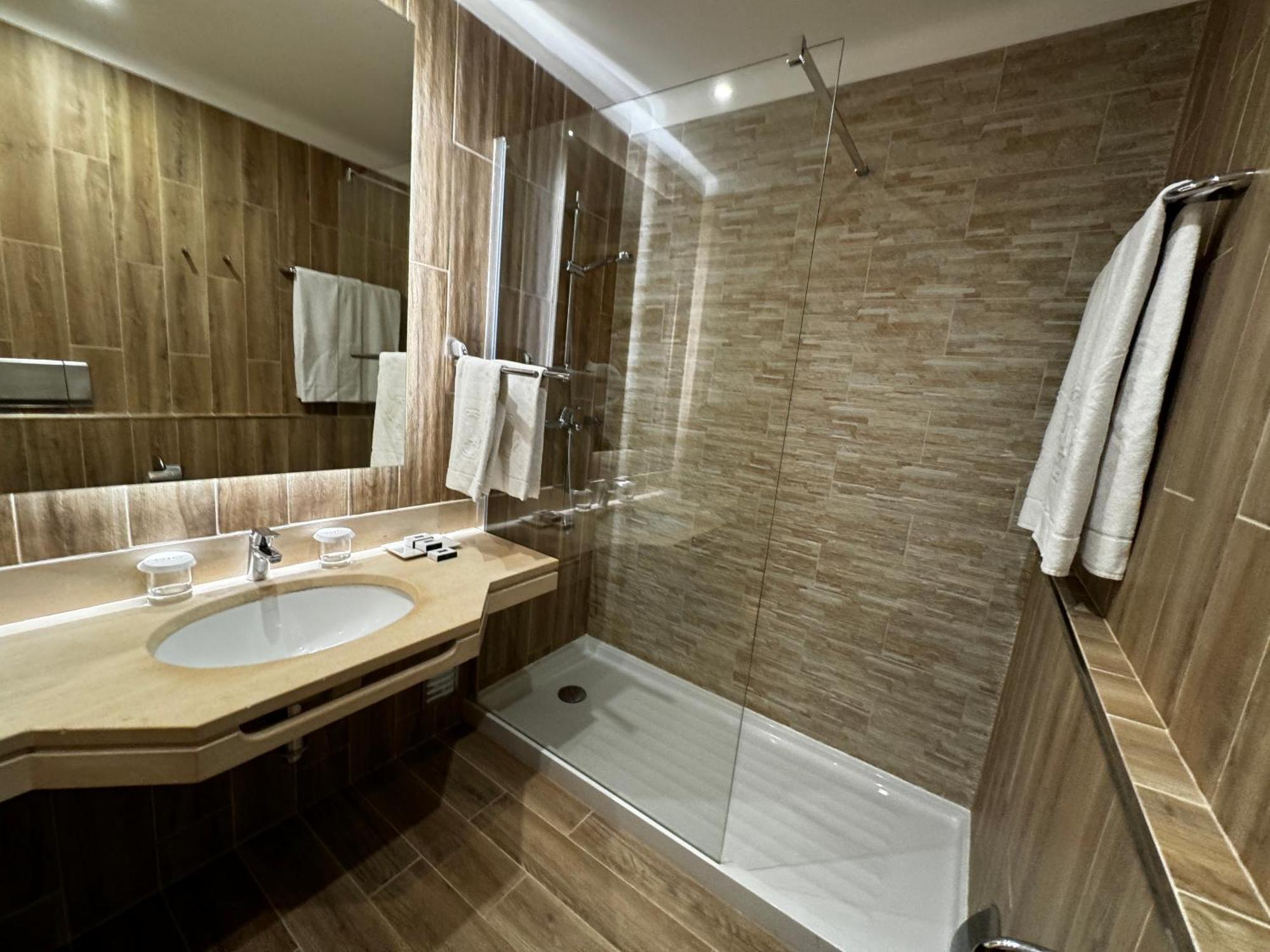 Double Room with Lake View