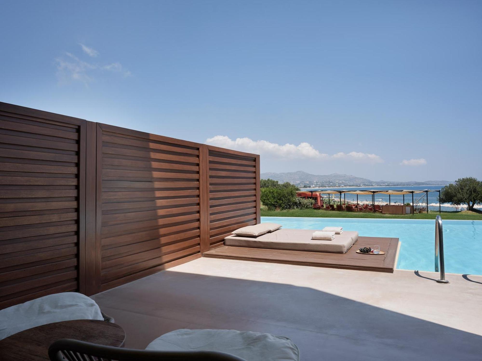 Bungalow - Water Front with Sharing Pool