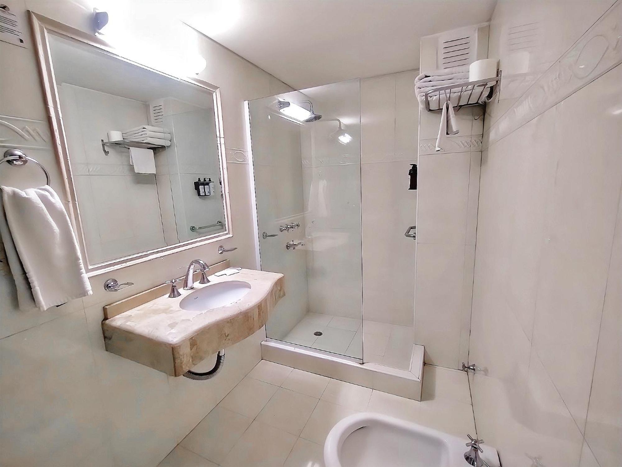 Studio Apartment (3 Adults)